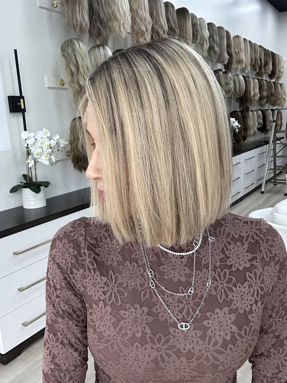 _Woman_with_short_blonde_pixie_cut_wig_in_Tresses_By_Juless_Studio__Rancho_Cordova__Folsom___.webp
