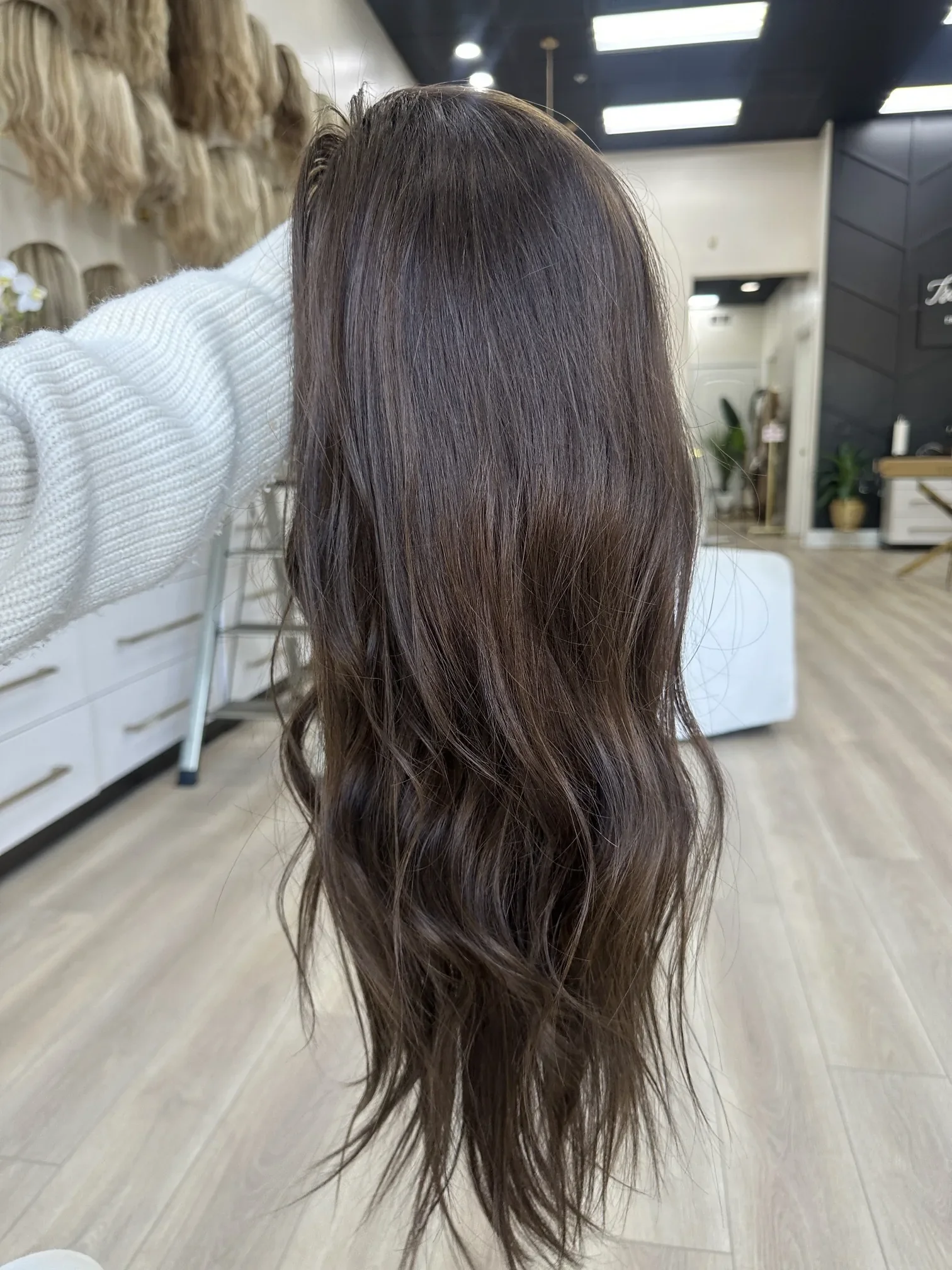 _Shop_top_rated_seamless_hair_toppers_in_our_Sacramento_location__offering_nationwide_availability___.webp