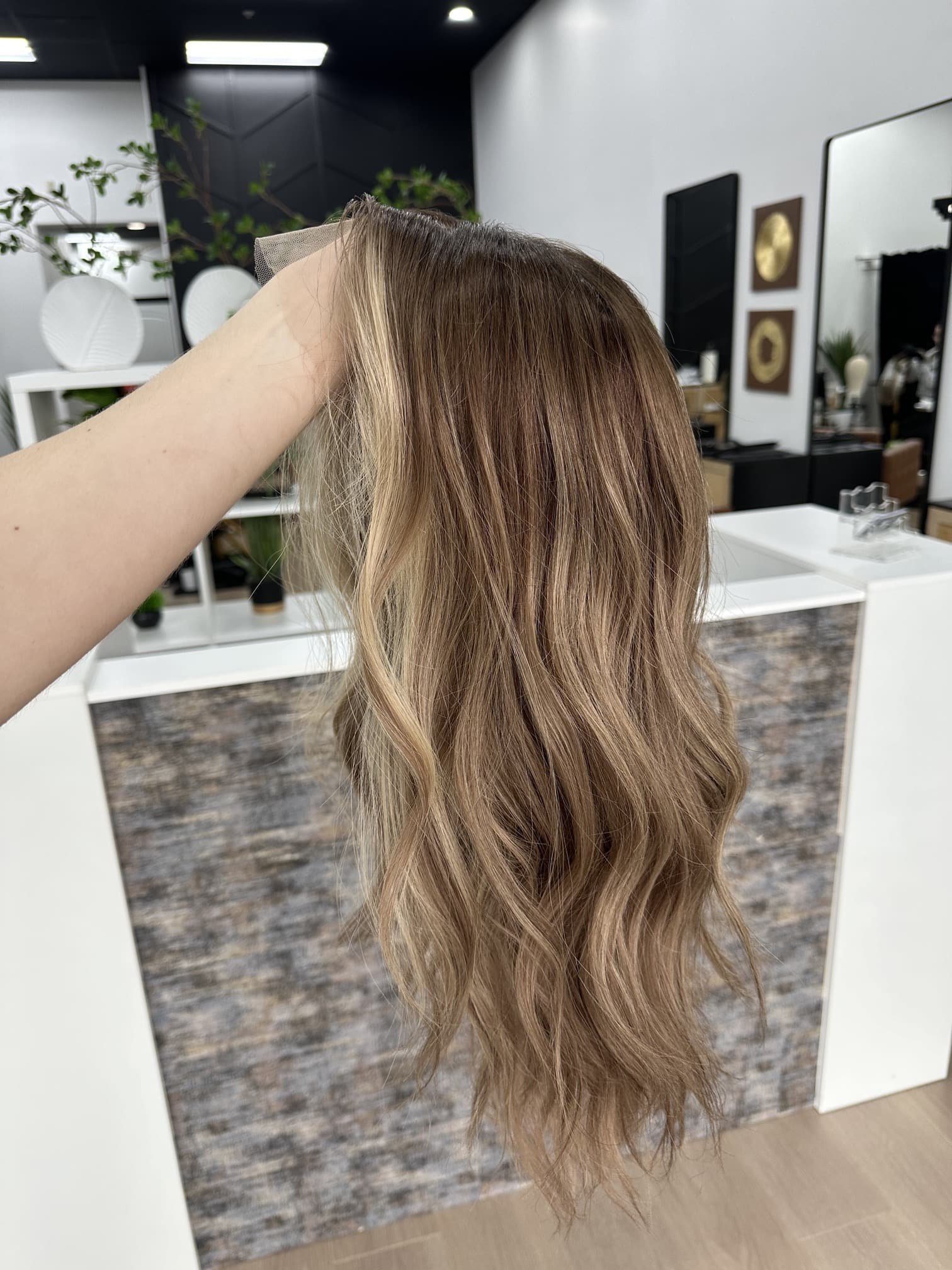 _Compare_synthetic_vs_human_hair_wigs_with_our_expert_reviews__available_in_Sacramento_and_across_the_states___.jpg