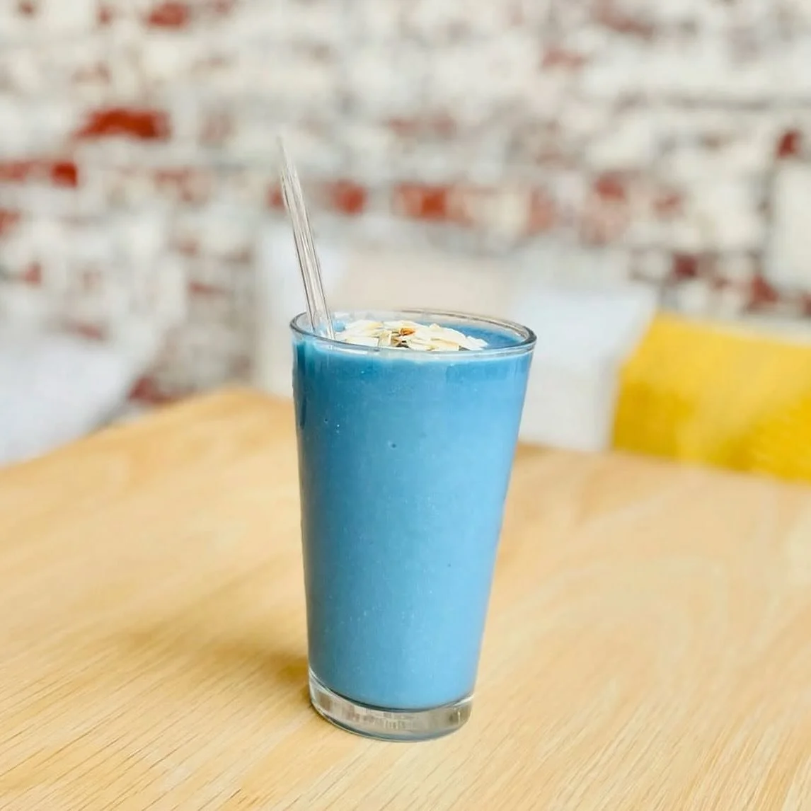 Just going to leave this right here! Come see us for a superfoood smoothie, we are open until 3🥰