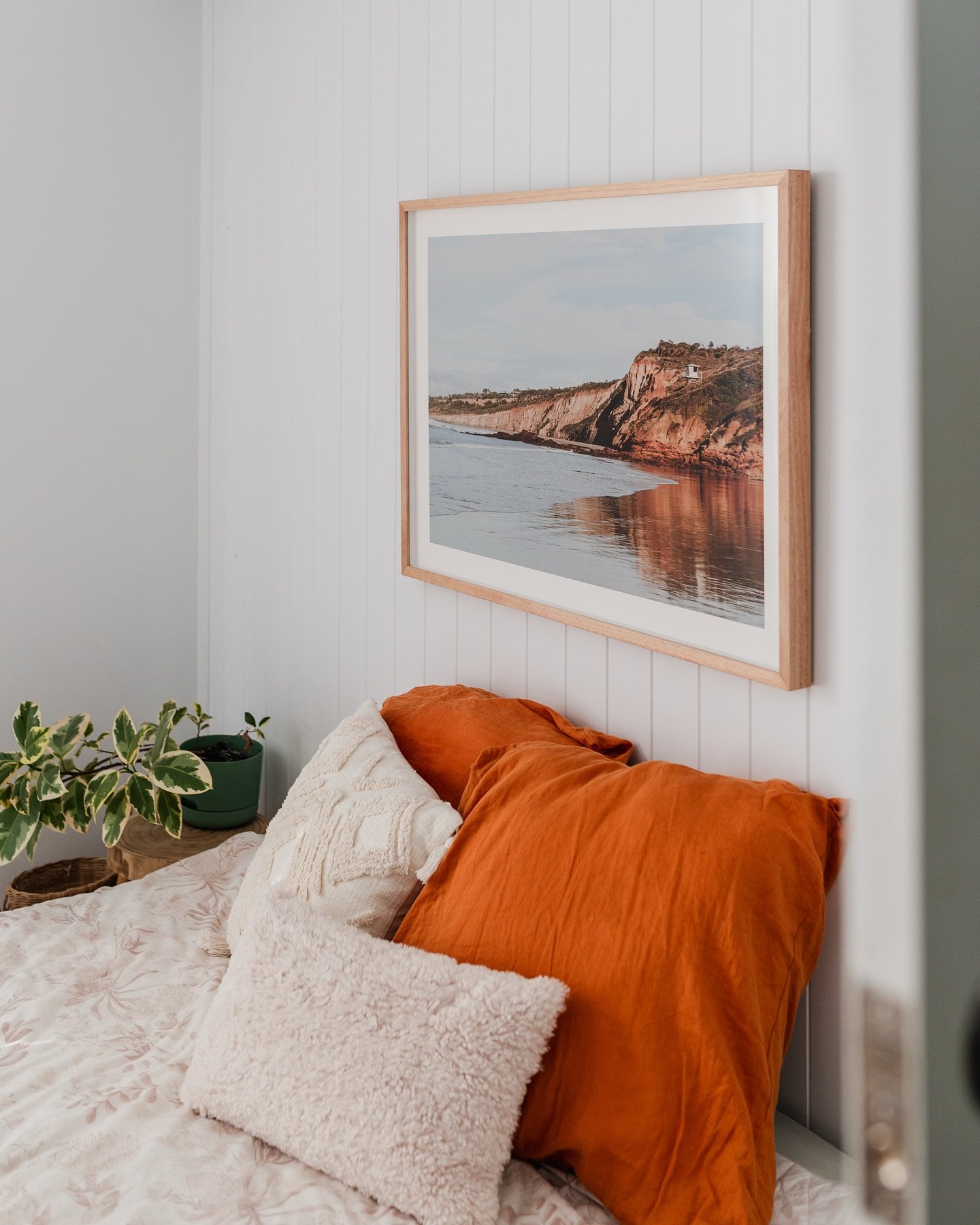 Anglesea Surf Life Saving Tower print! Framed in sustainable Victorian Ash! Limited Edition. 

This is one of the few prints that&rsquo;s I actually have in stock in this size 60x90cm and available for Geelong Pickup. 

#geelongphotographer #geelongc