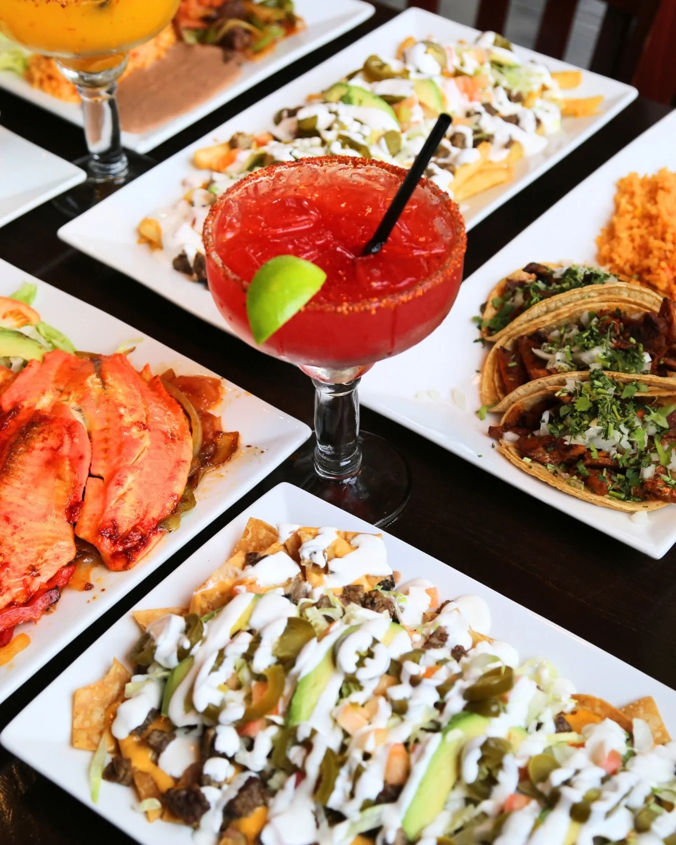 &ldquo;When the group chat says &lsquo;where are we eating?&rsquo;&rdquo;
And you already know the answer 😌🌮

#GroupChatDecisions #TacoNight #foodfriends