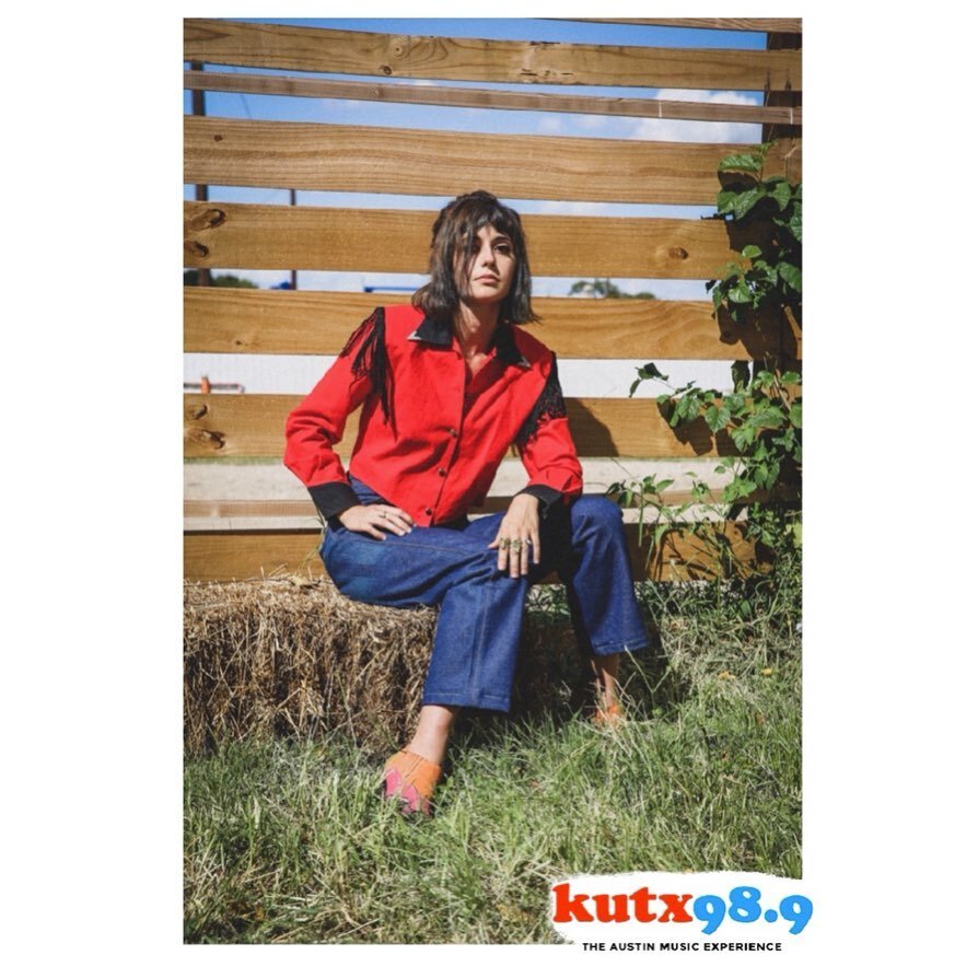 I&rsquo;m happy to be @kutx artist of the month! 🤠
📸 @magenbuse