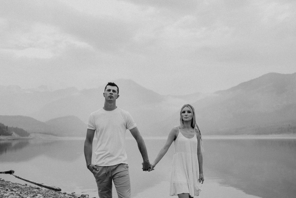 love_and_be_loved_photography_true_to_hue_kananaskis_barrier_lake_engagement_photos-44.jpg