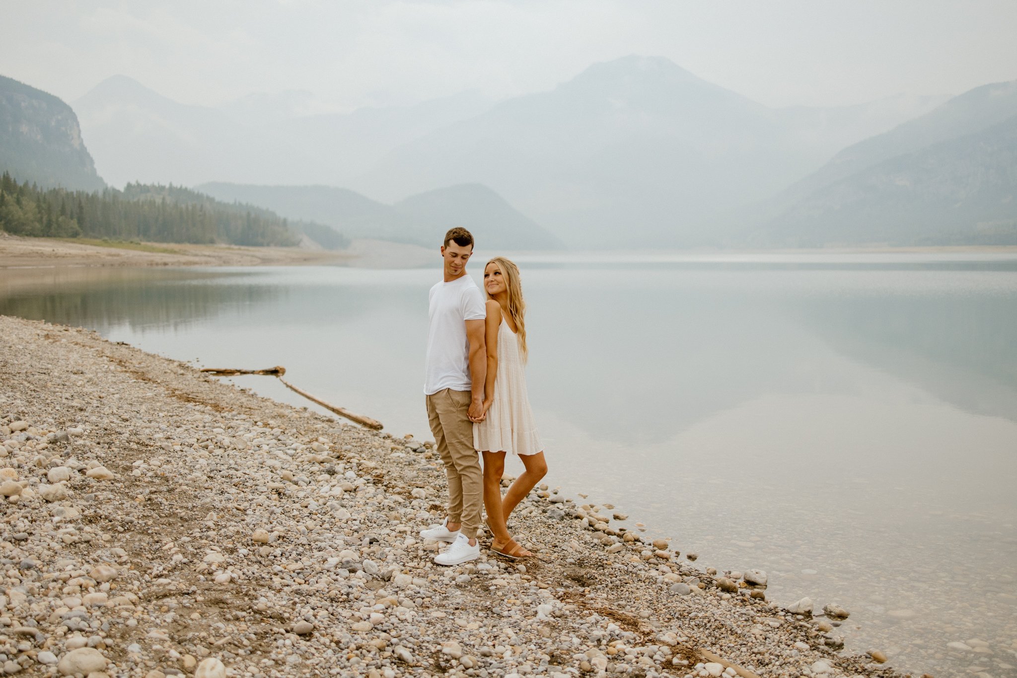 love_and_be_loved_photography_true_to_hue_kananaskis_barrier_lake_engagement_photos-93.jpg