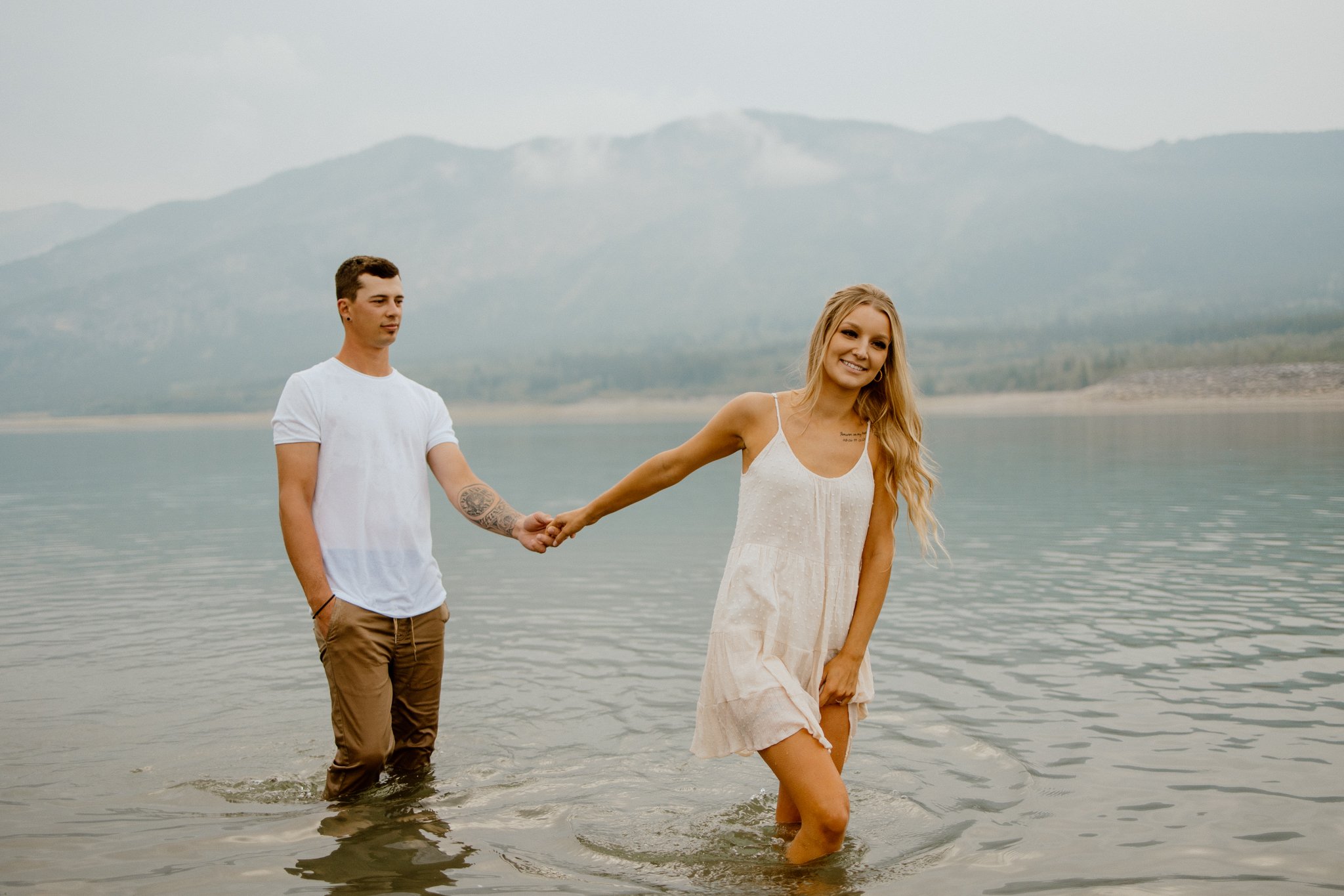 love_and_be_loved_photography_true_to_hue_kananaskis_barrier_lake_engagement_photos-236.jpg