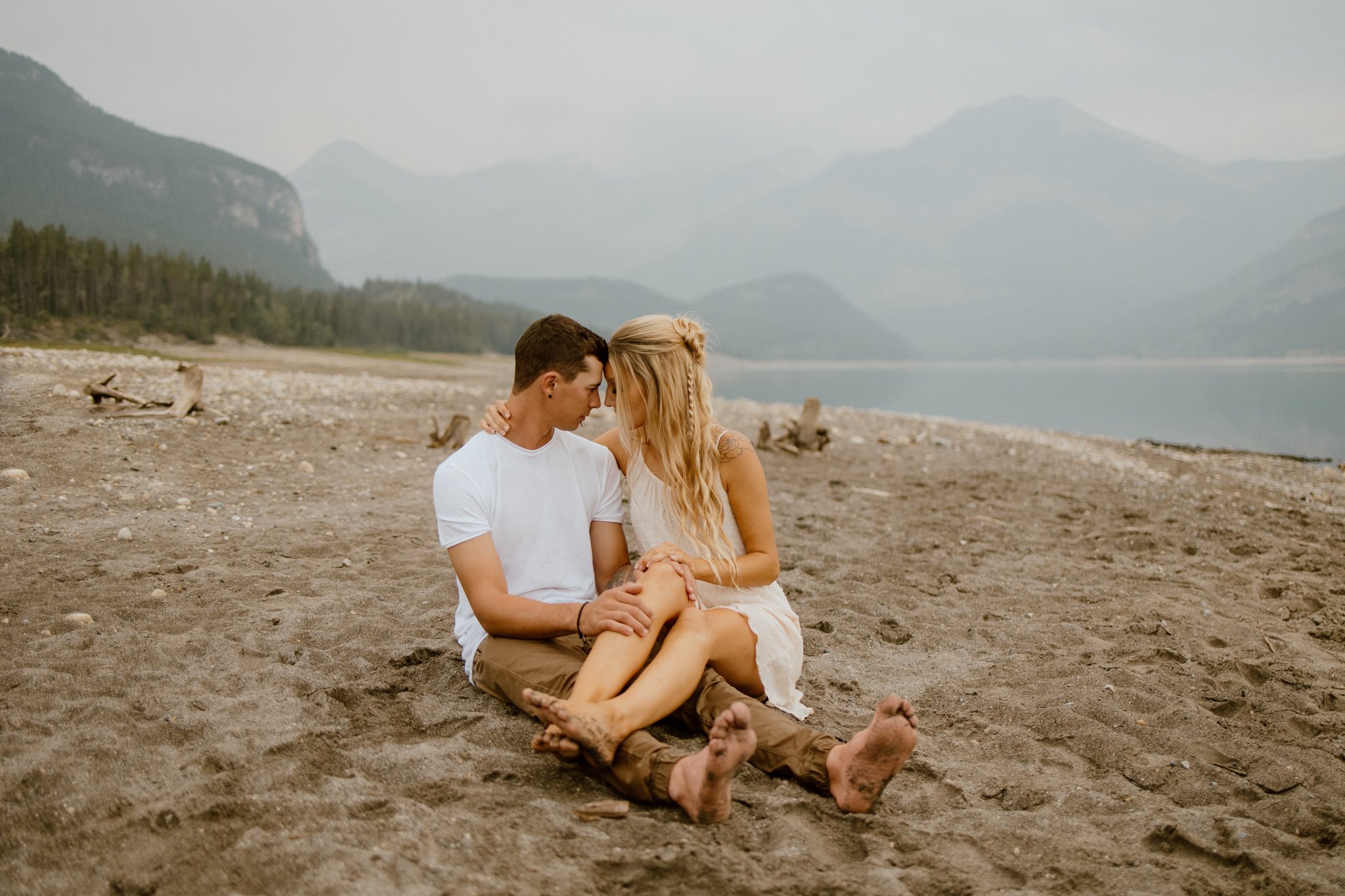 love_and_be_loved_photography_true_to_hue_kananaskis_barrier_lake_engagement_photos-242.jpg