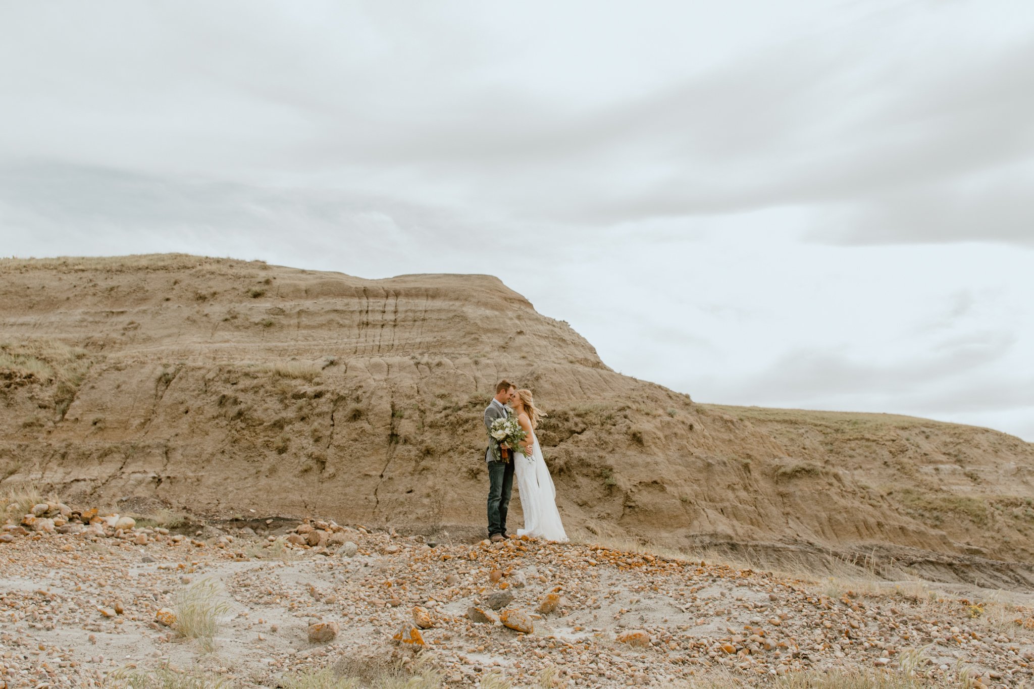 lethbridge-wedding-photographer-love-and-be-loved-photo-film-madison-brendan-wedding-44.jpg