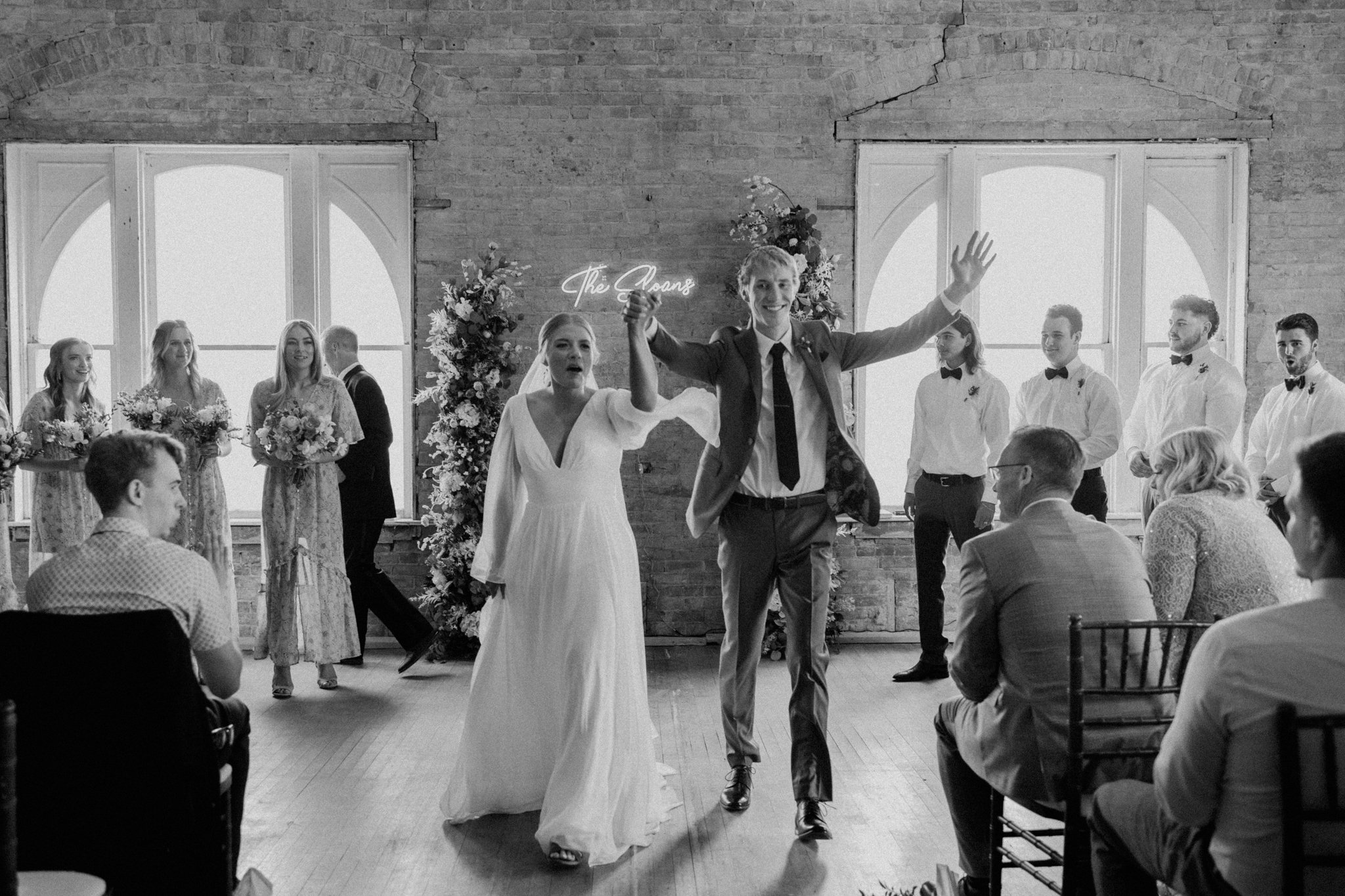 cardston-wedding-photographer-love-and-be-loved-photography-hannah-ridge-sloan-freddys-on-main-68.jpg