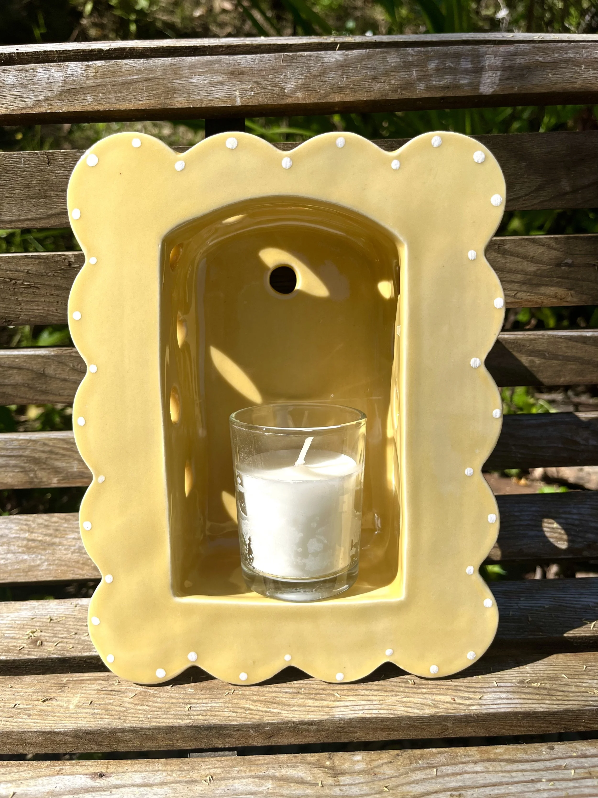 Yellow hanging alter