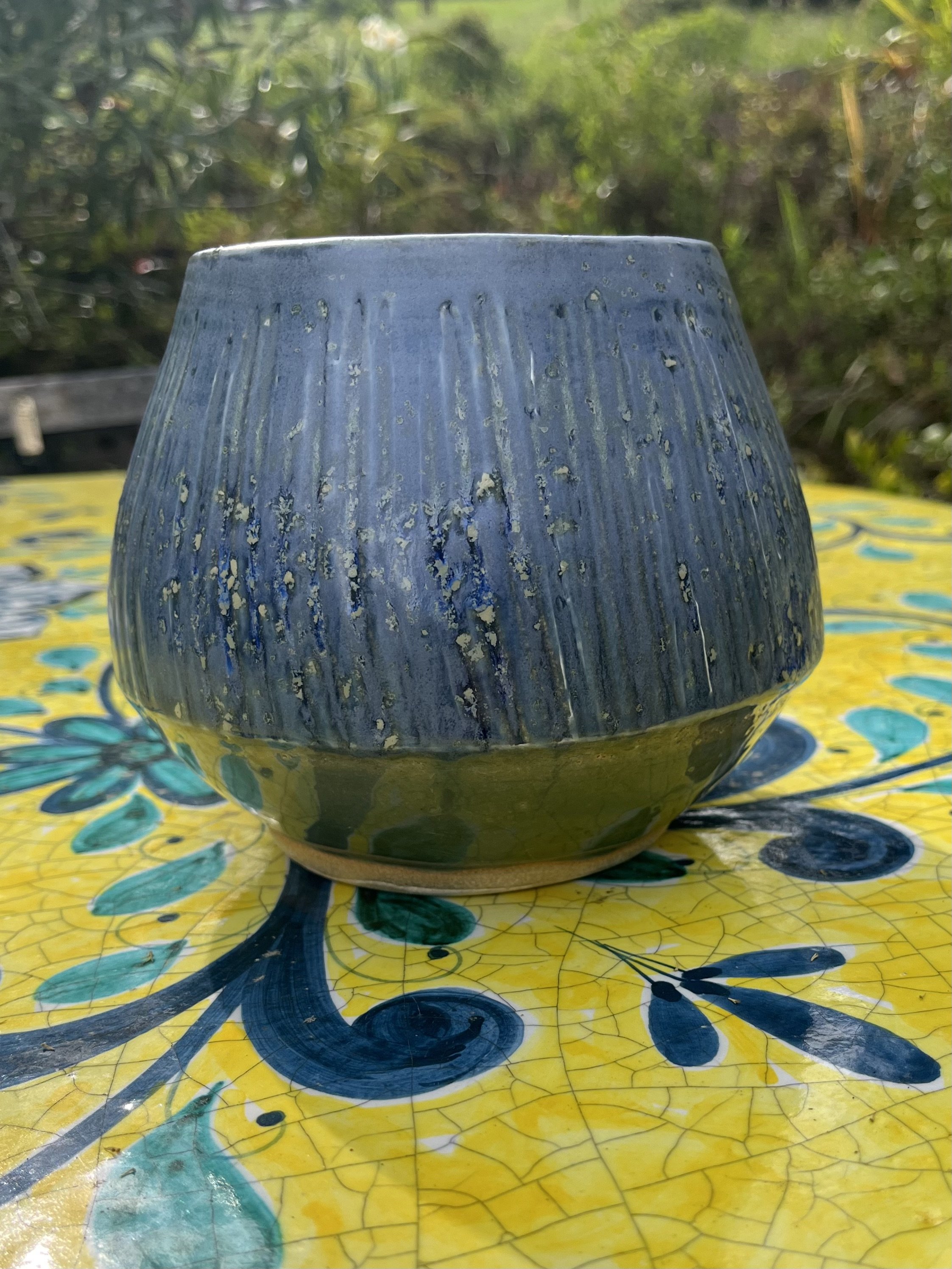 Utensil holder / vase