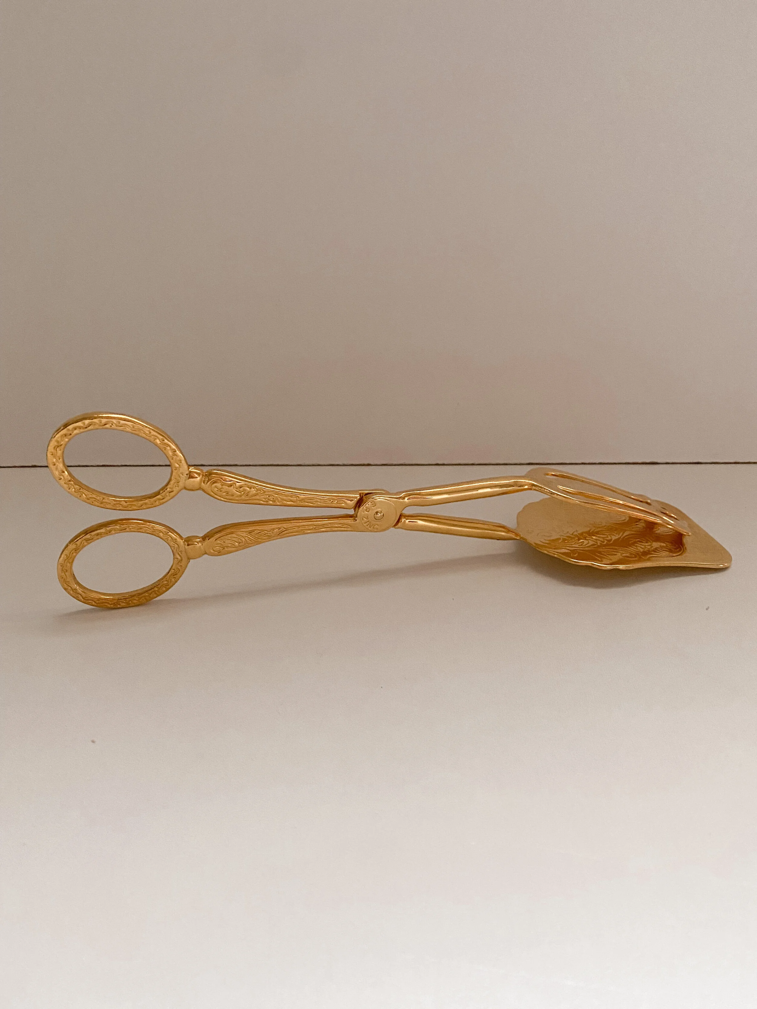 Vintage Serving Tongs — Events to Adore