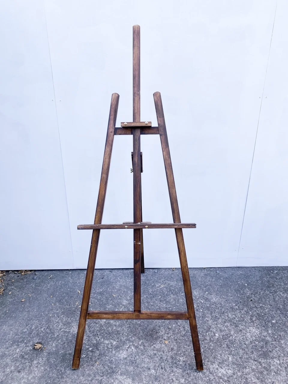 Timber Easel — Events to Adore