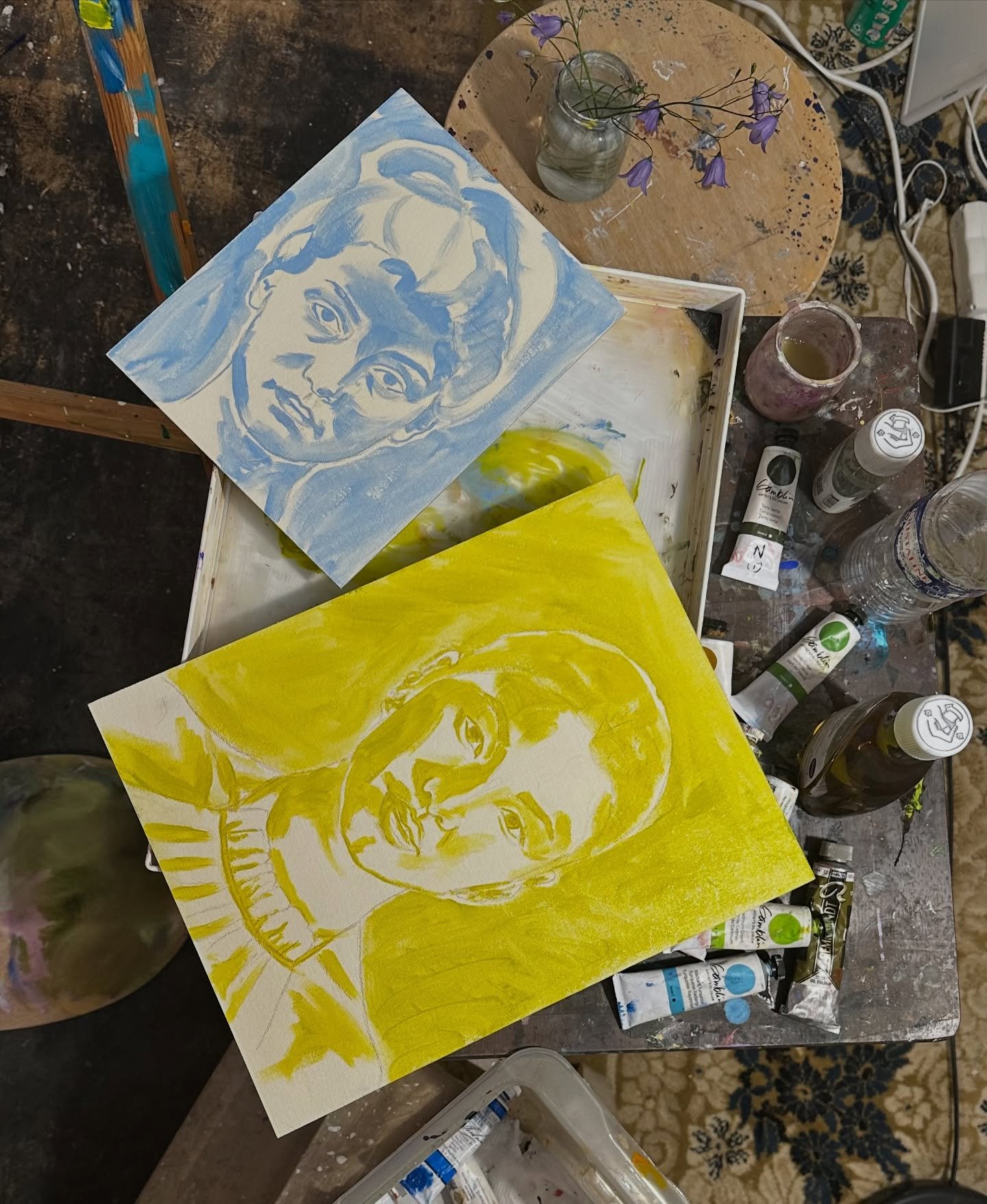 before &rarr; after

&lsquo;fille en bleu&rsquo; (oil on canvas) will be available to purchase at @artshare_la Gifting Gallery opening Dec 5 (all artwork will be under $500!) I did her loose underpainting in blue in one sitting and - in a rare moment