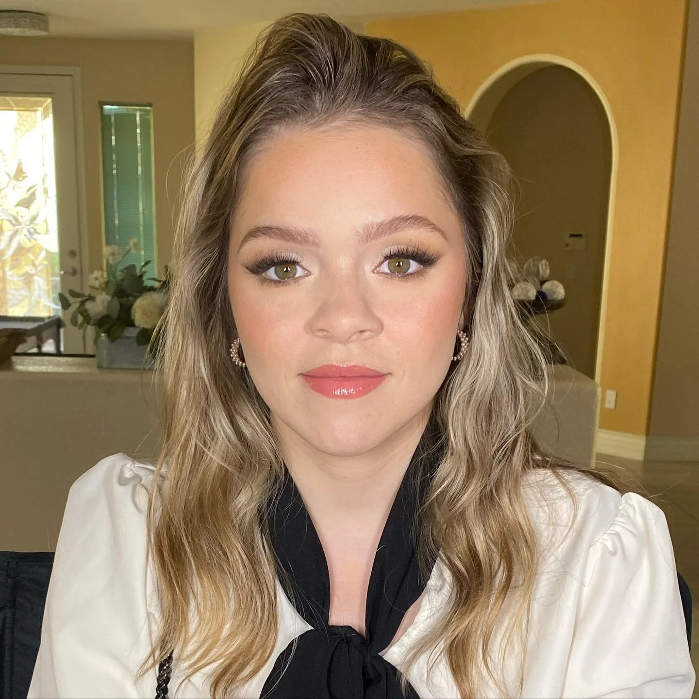 Brown wing for the bride to be ✔️