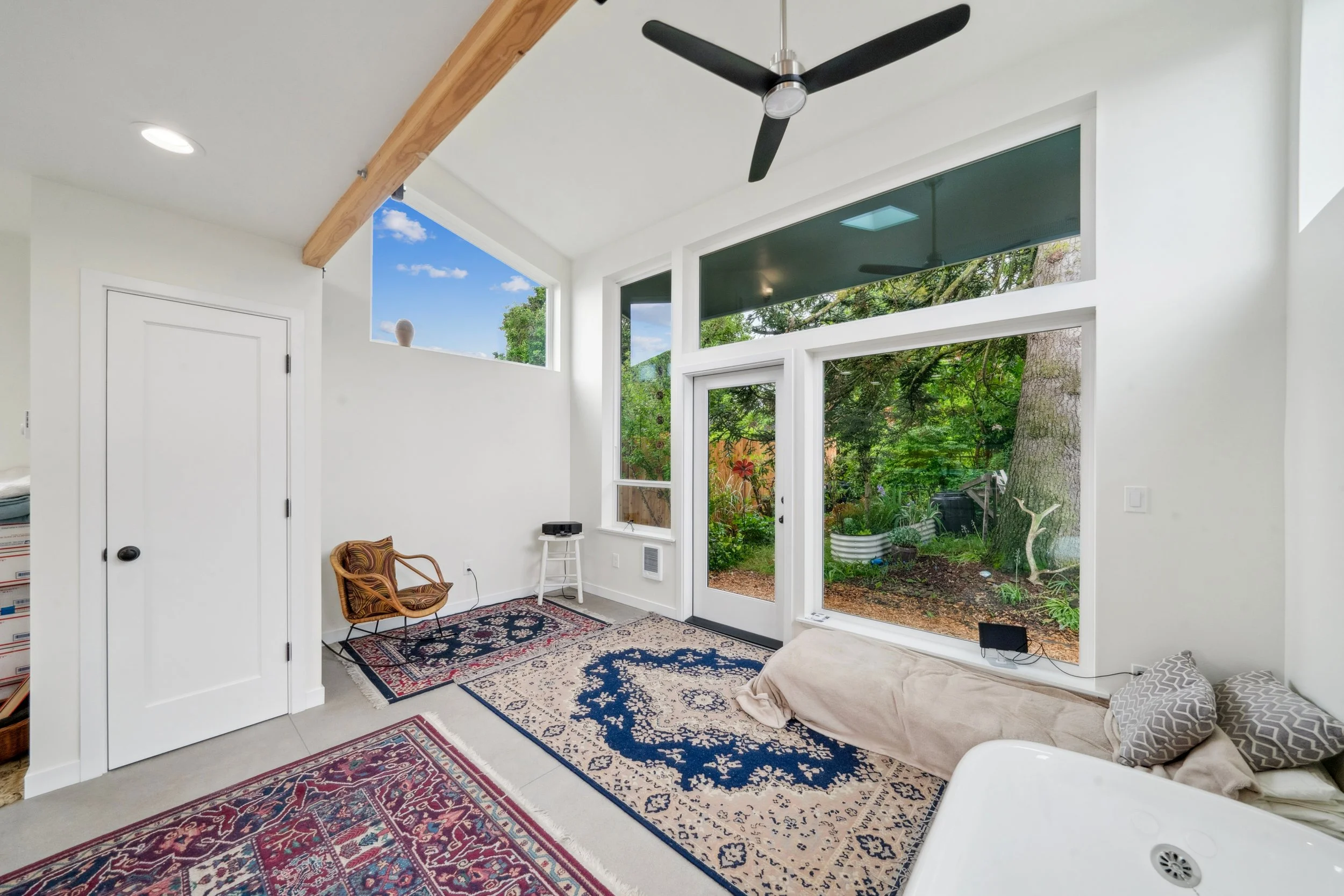 7126 N Commercial-Portland-12012.jpg