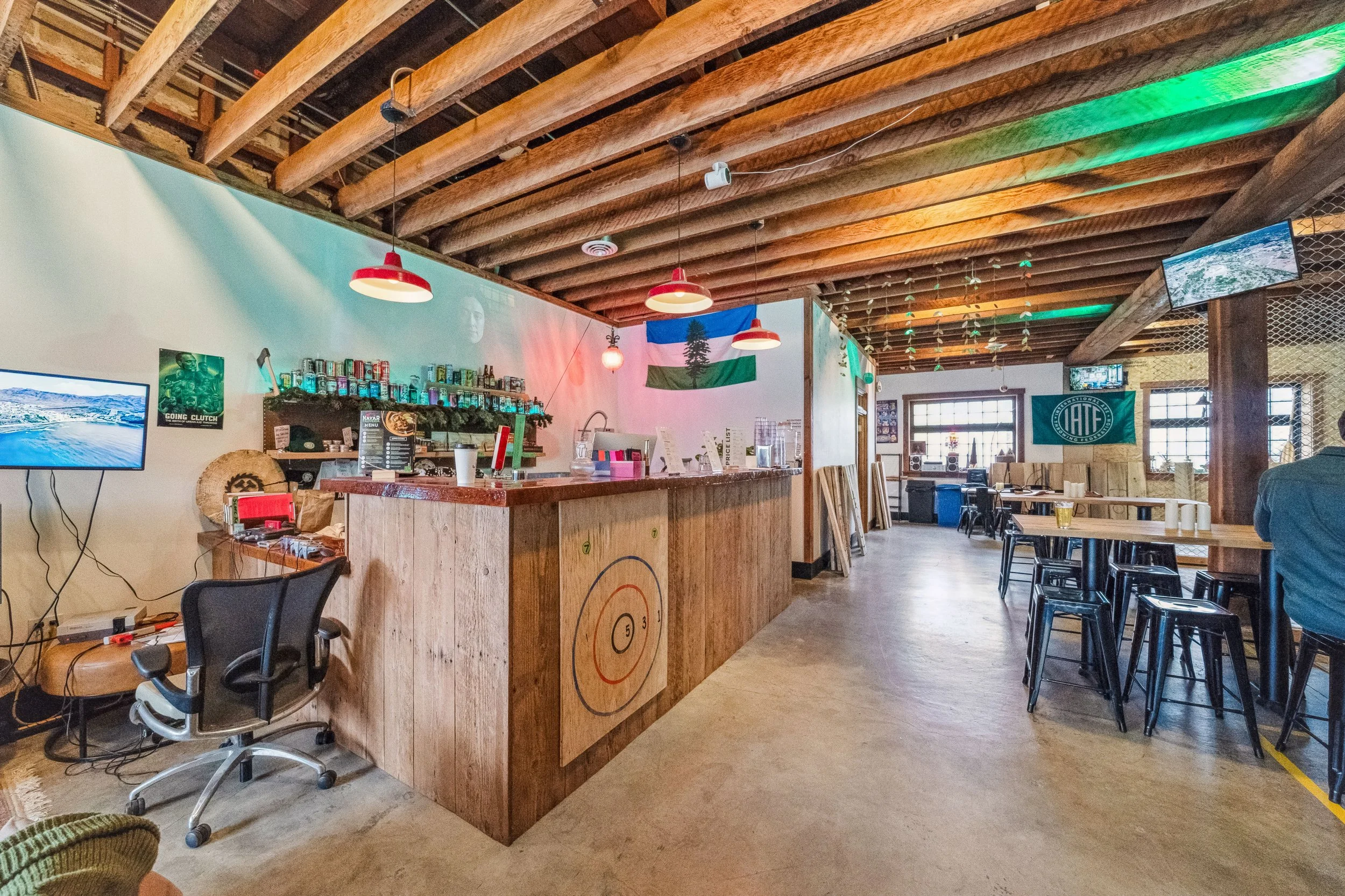 5900 Foster-Portland-41 low.jpg