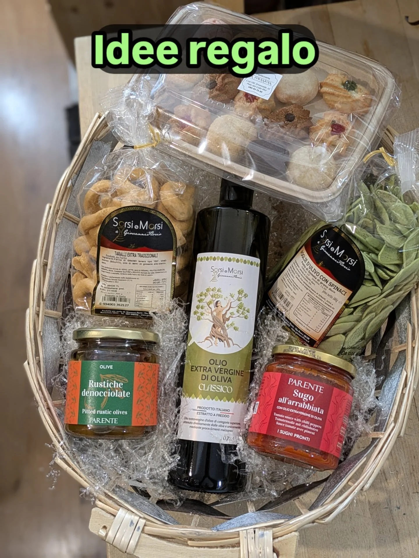 Siamo aperti anche
Domenica h9,30-12,30 e 15,30-18
Lun e Mar 9-13 e 16,30-19,30
Mer 24 orario continuato 9-17