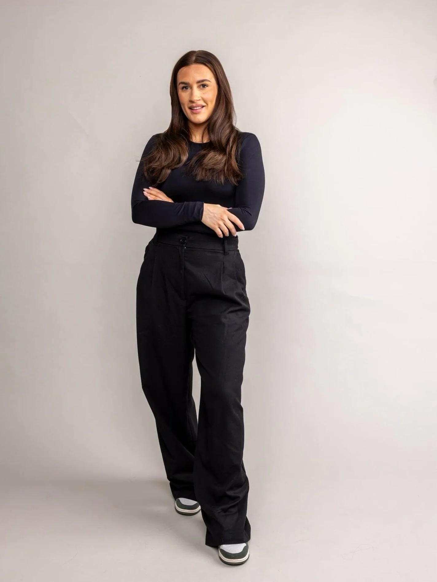 GET TO KNOW TEAM FACADE

T&auml;n&auml;&auml;n esittelemme Jennyn! 

Olen Jenny, Facaden perustaja ja toinen omistaja. Olen ty&ouml;skennellyt kosmetologina jo 10 vuoden ajan ja olen kehitt&auml;nyt osaamistani useissa eri palveluiden ja uusimpien tr