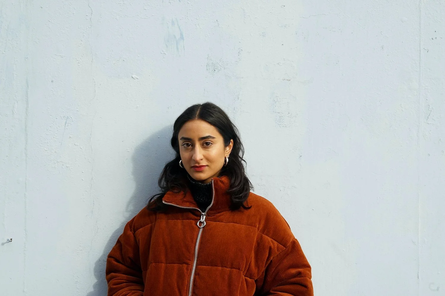 Yung Singh y SUCHI son dos de los miembros fundadores del colectivo y reúnen toda una serie de influencias musicales