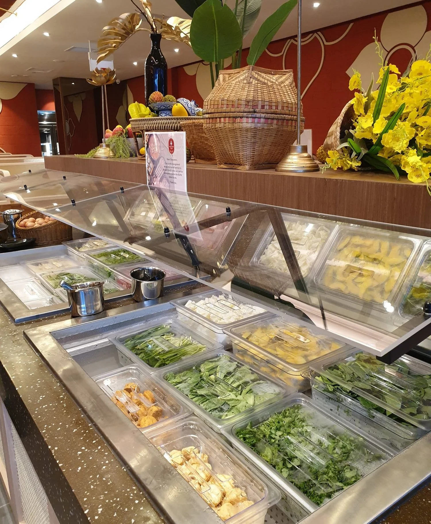 where-to-go-for-steamboat-in-Singapore-suki-suki-hotpot-vegetable bar.jpg