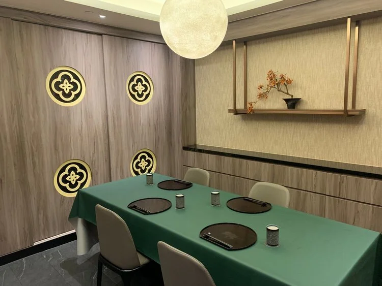 Tajimaya Yakiniku private room located at Great World