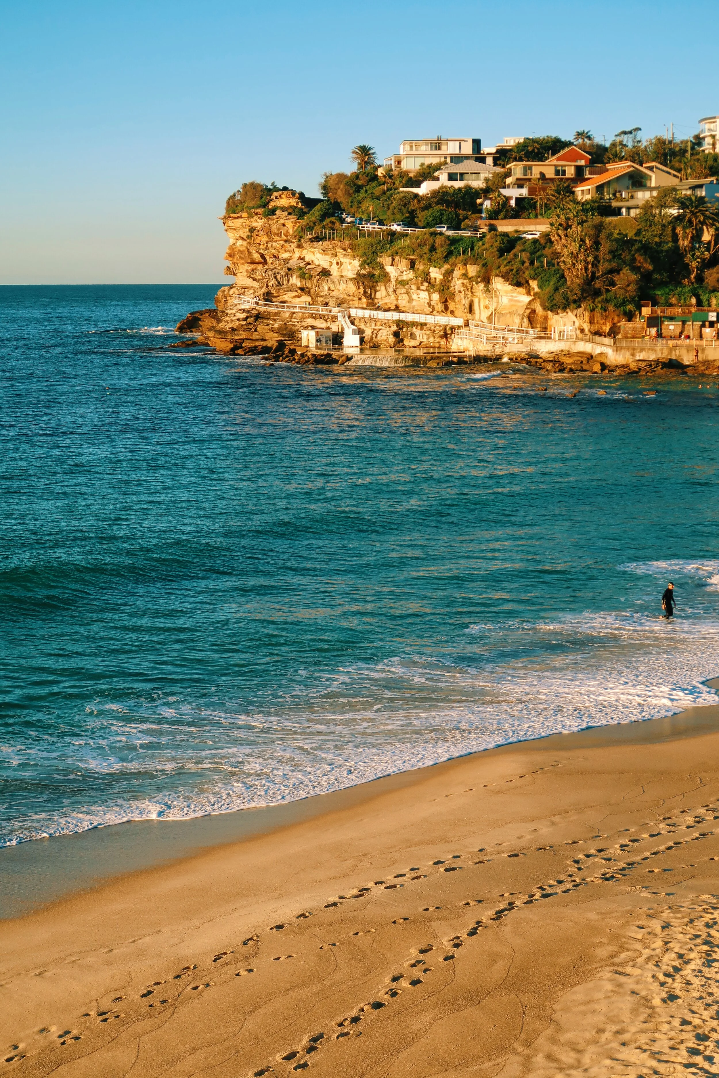 Bronte Glow