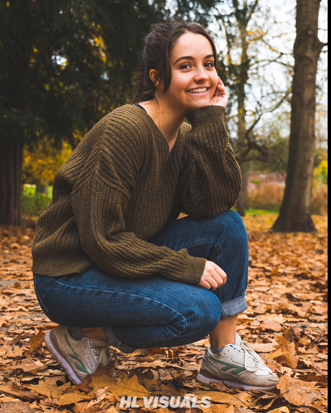 five-photo-caroussel---katie-jones-reshoot_01.png