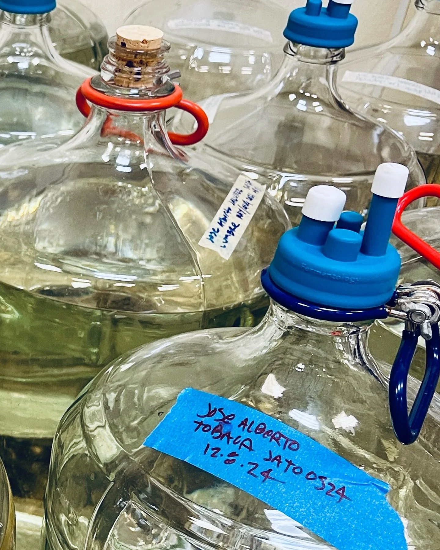 Special tasting this Thursday April 23.
Creador batches by Jos&eacute; Alberto glass-rested in Texas.

Industry 1PM
Public 6PM
Tix at www.switchboardatx.com

#mezcaltasting 
#agavespirits 
#destiladodeagave 
#ancestralmezcal 
#mezcalmonday