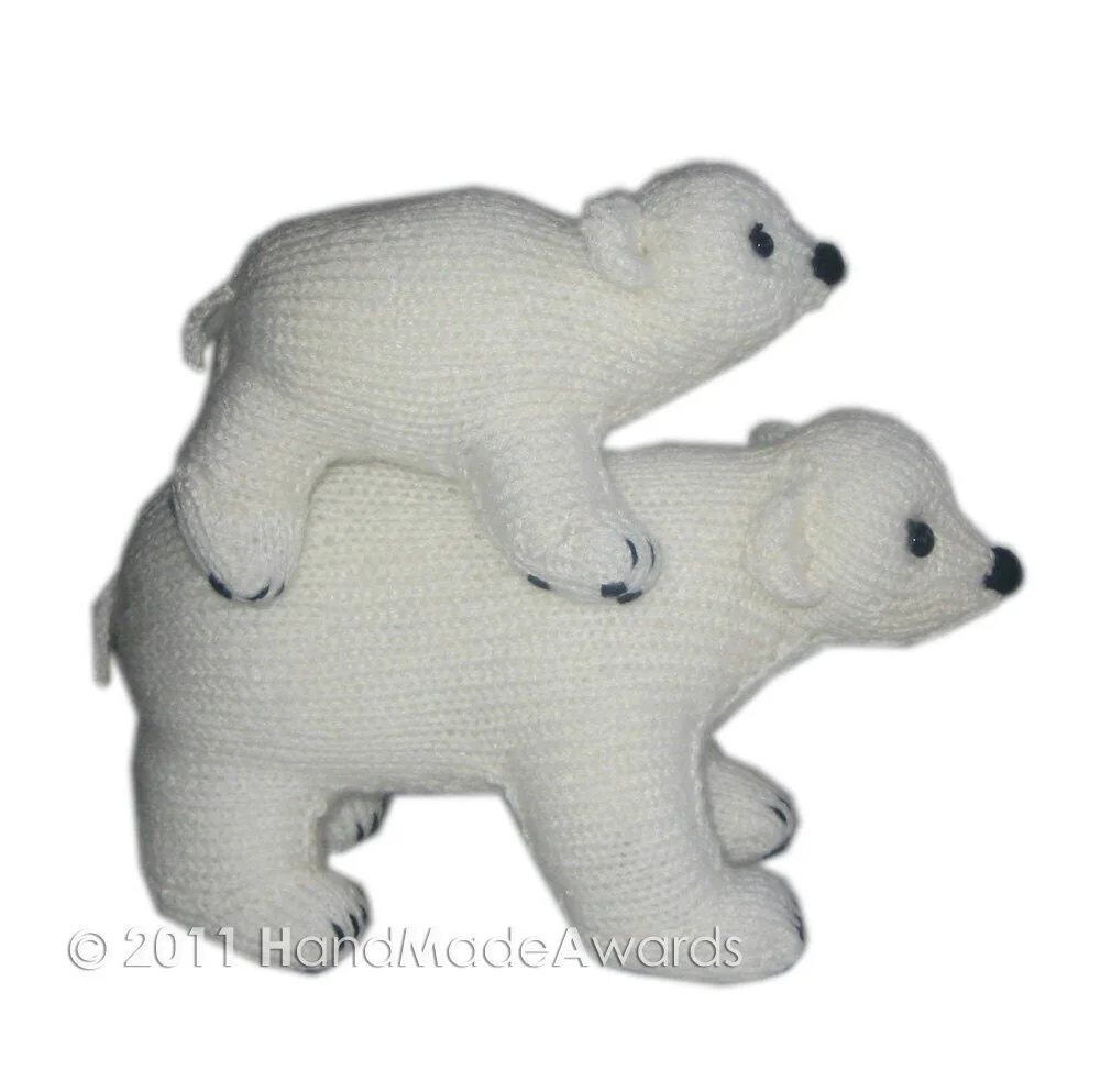 Daddy Bear and Junior are Walking on Ice knit PATTERN