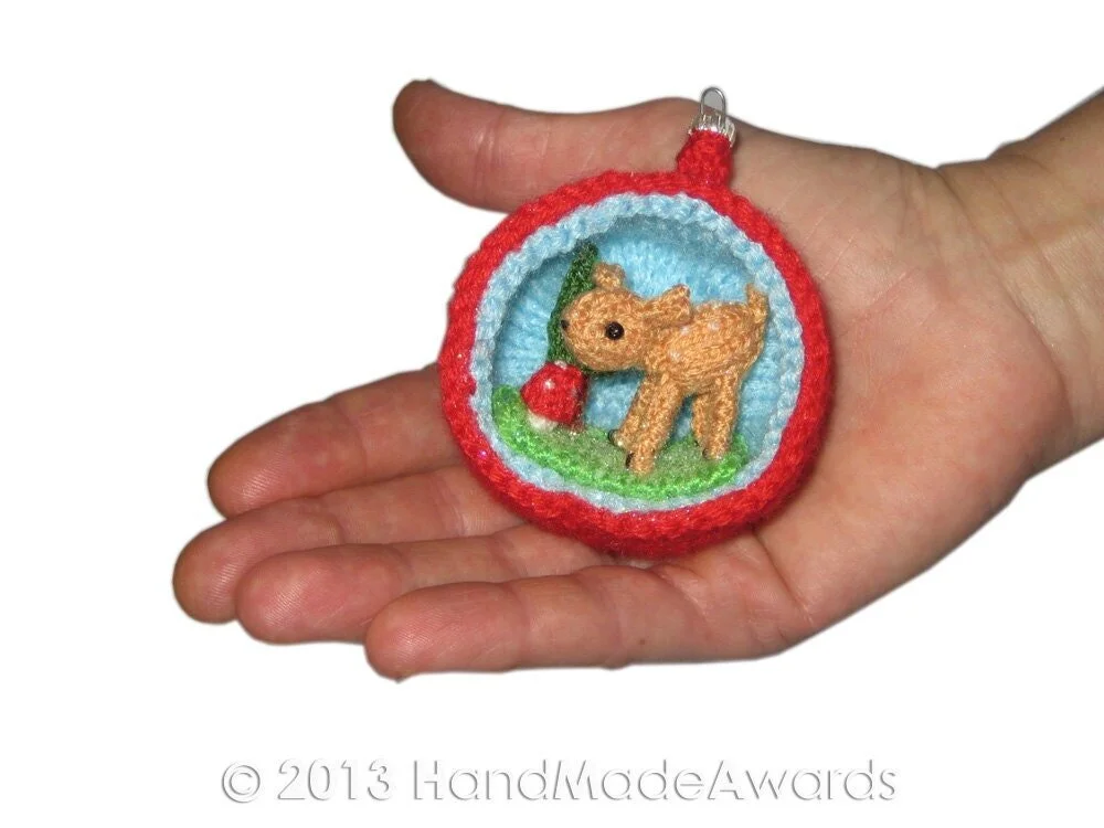 Christmas Diorama Ball DEER Ornament Pdf Email Knit PATTERN