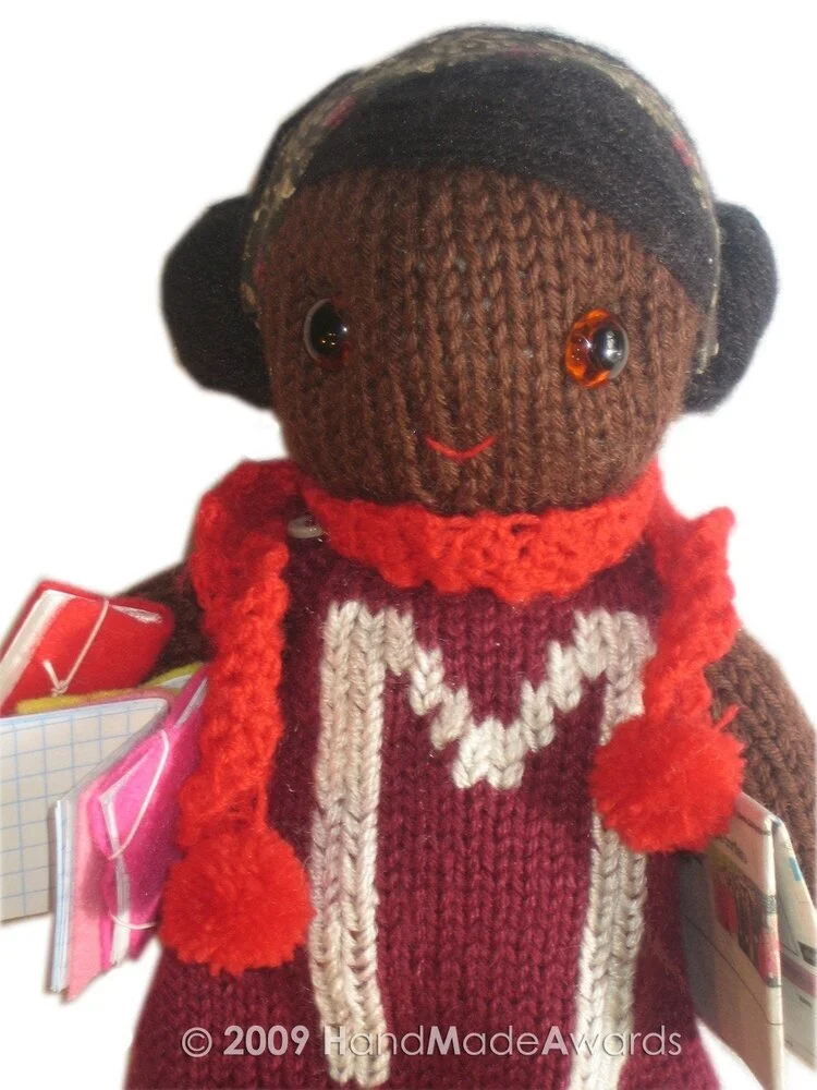 Amy DOLL is going to Harvard knit PATTERN