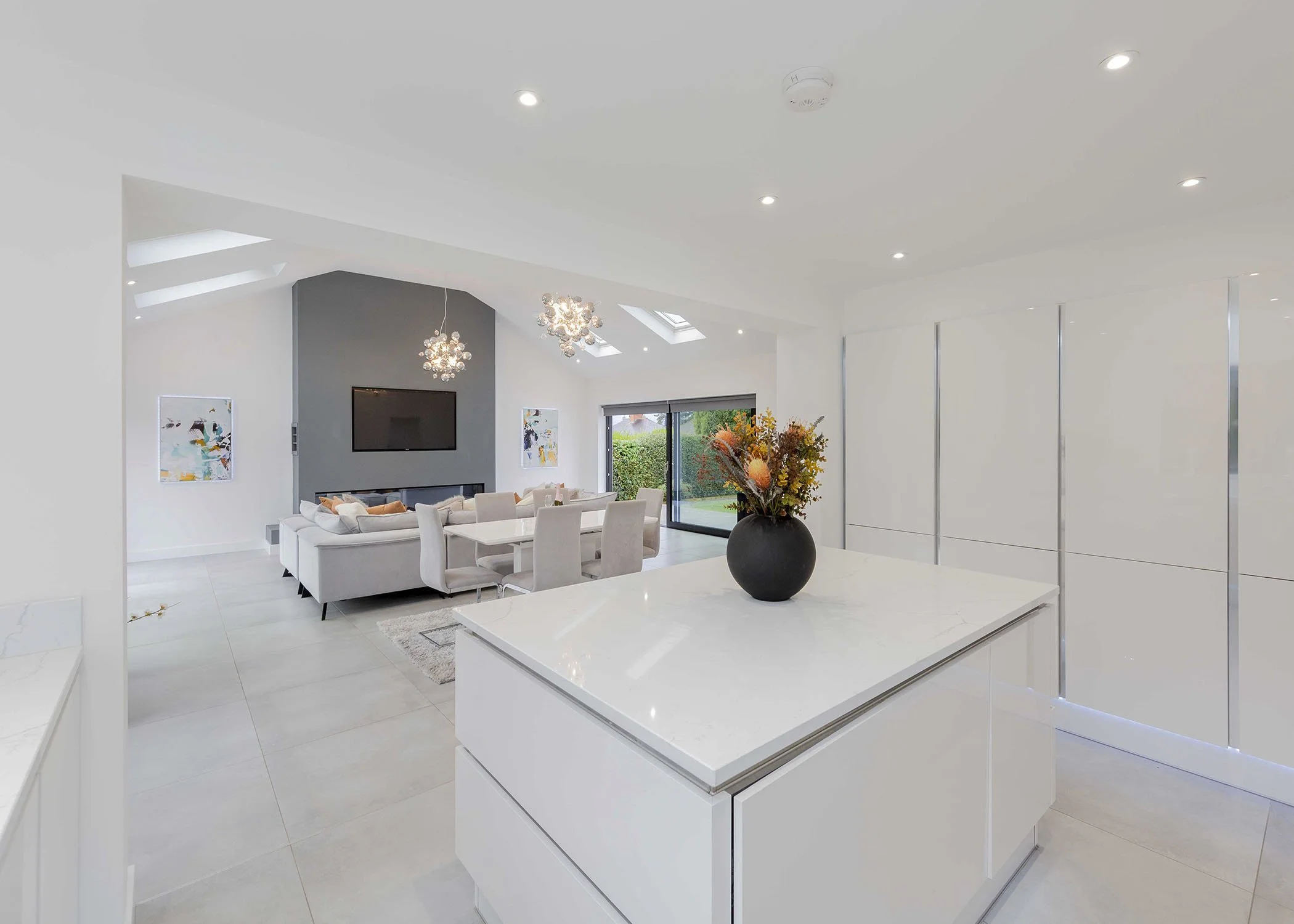 Kitchen dominant (9).jpg