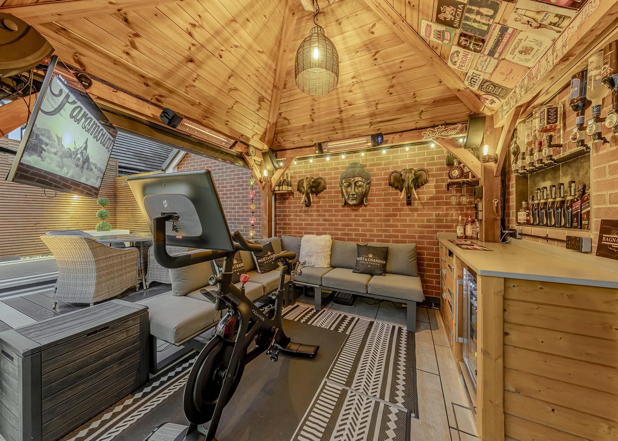 Games andor cinema room (3).jpg