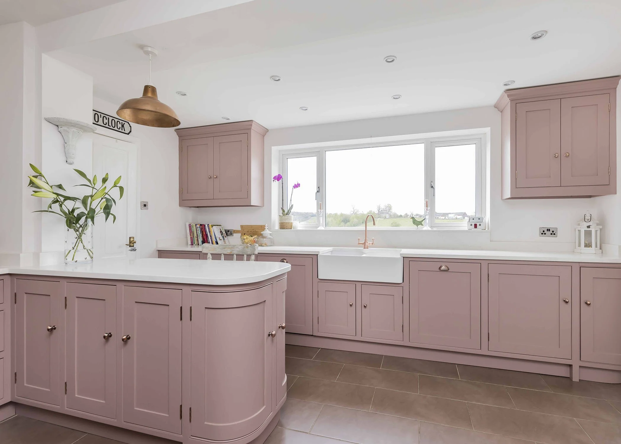 Kitchen dominant (7).jpg