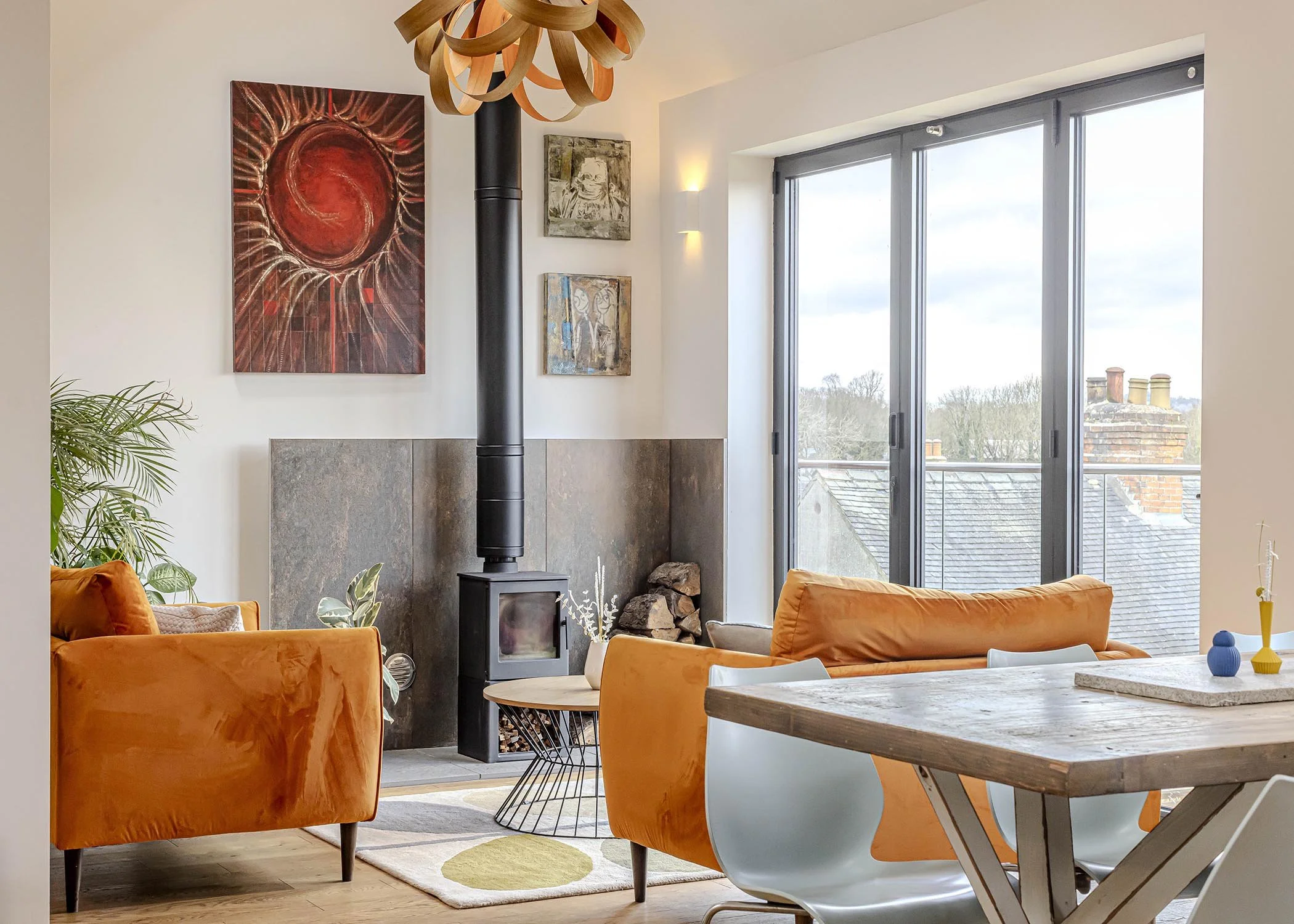 MID Living room R1.jpg