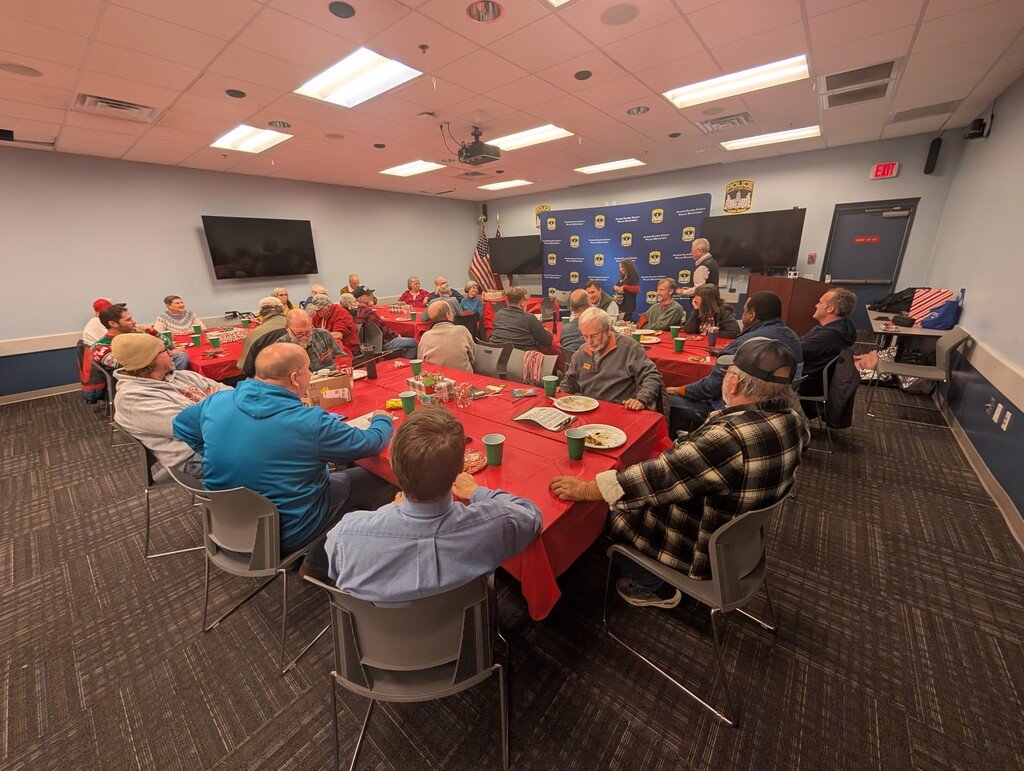 ARC members enjoy a Christmas meal.