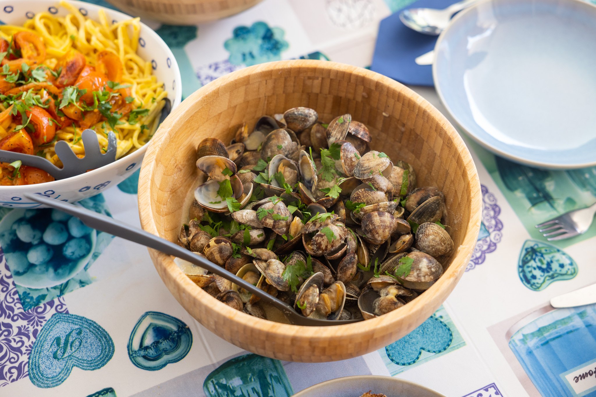 White wine clams (vongole) .JPG