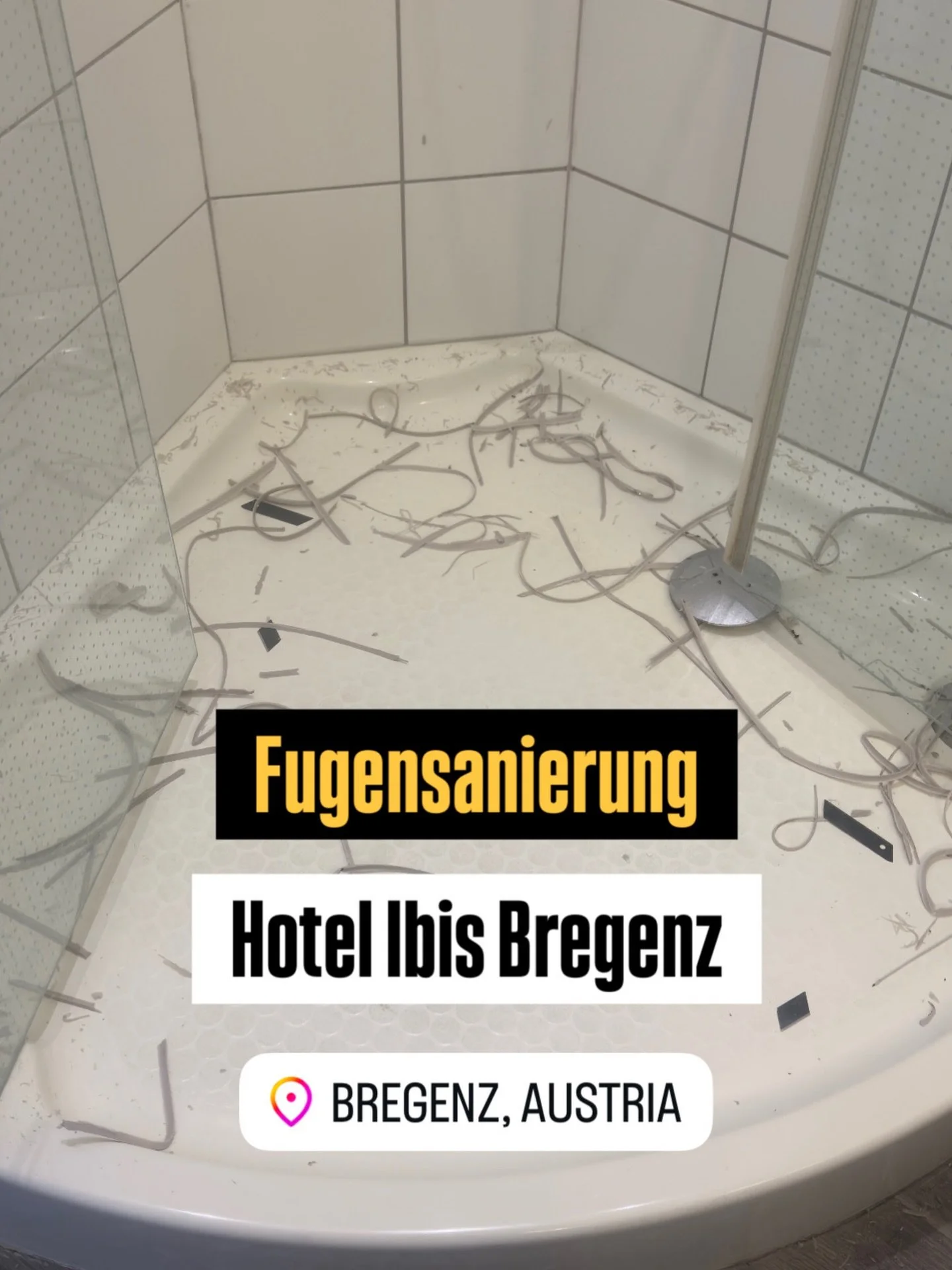 Hotelg&auml;ste beschweren sich &uuml;ber Schimmel im Bad? Das kostet dich Bewertungen!

🛁 Heute im Ibis Hotel in Bregenz &ndash; n&auml;chste Fugensanierung am Start.
Schimmlige Silikonfugen in den Duschkabinen werden komplett entfernt und neu gema