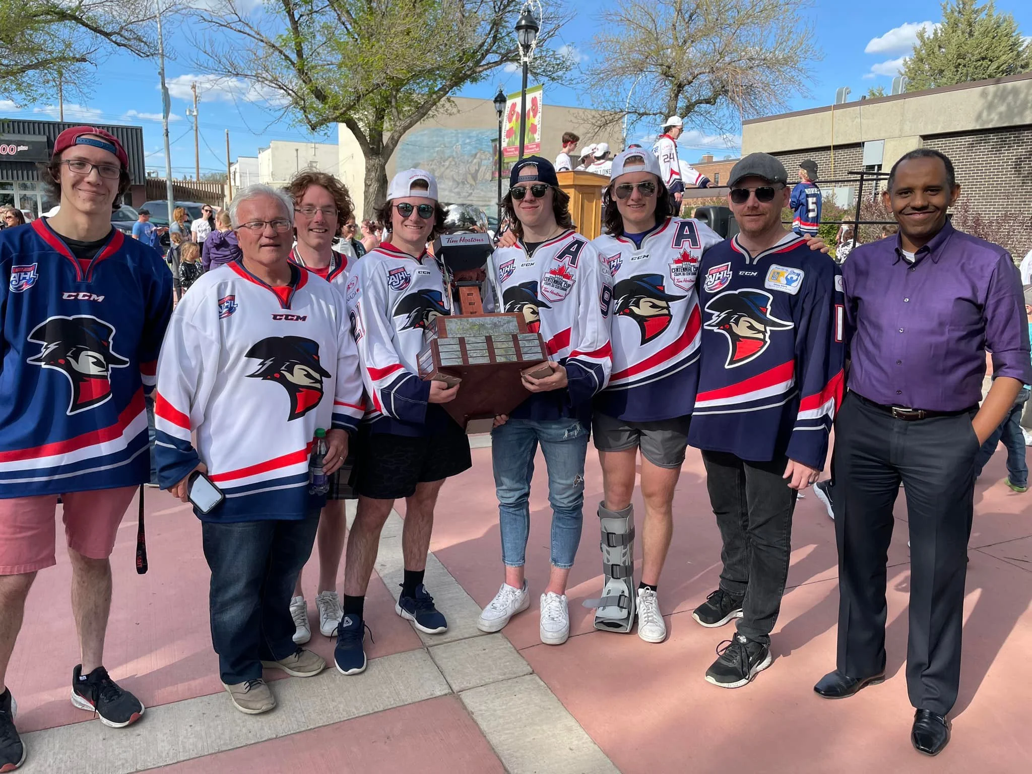 Bandits 05.22.jpg