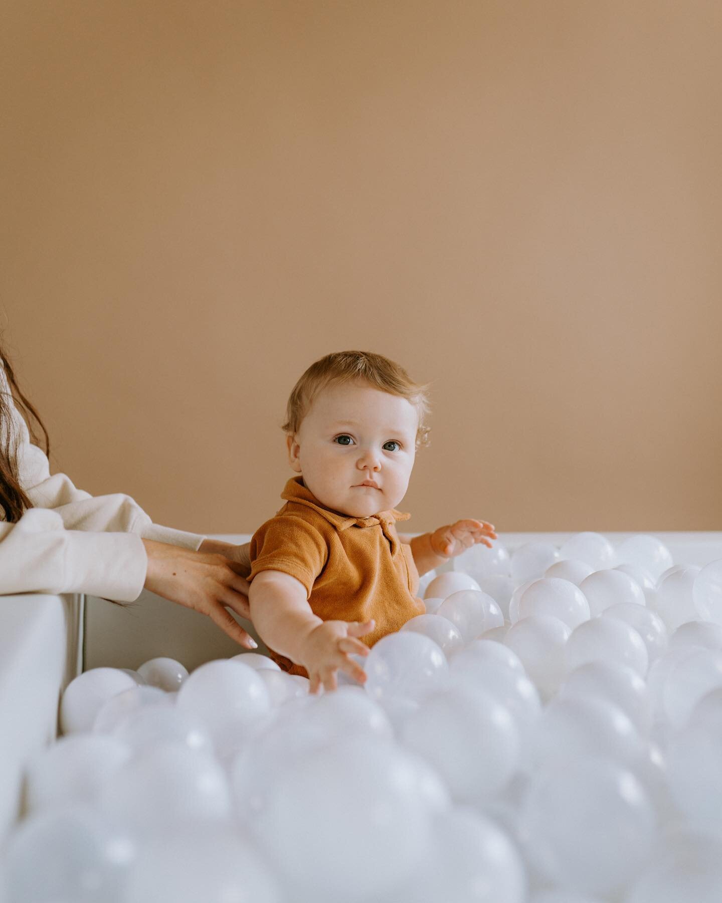 Babies in ball pits will never get old. 🥹🫠 

We have a little availability left this fall to book this party pit! 🪩 Measuring only 6 ft x 6 ft this is the perfect cold weather party addition to bring the fun inside. 
Book at the link in our bio to