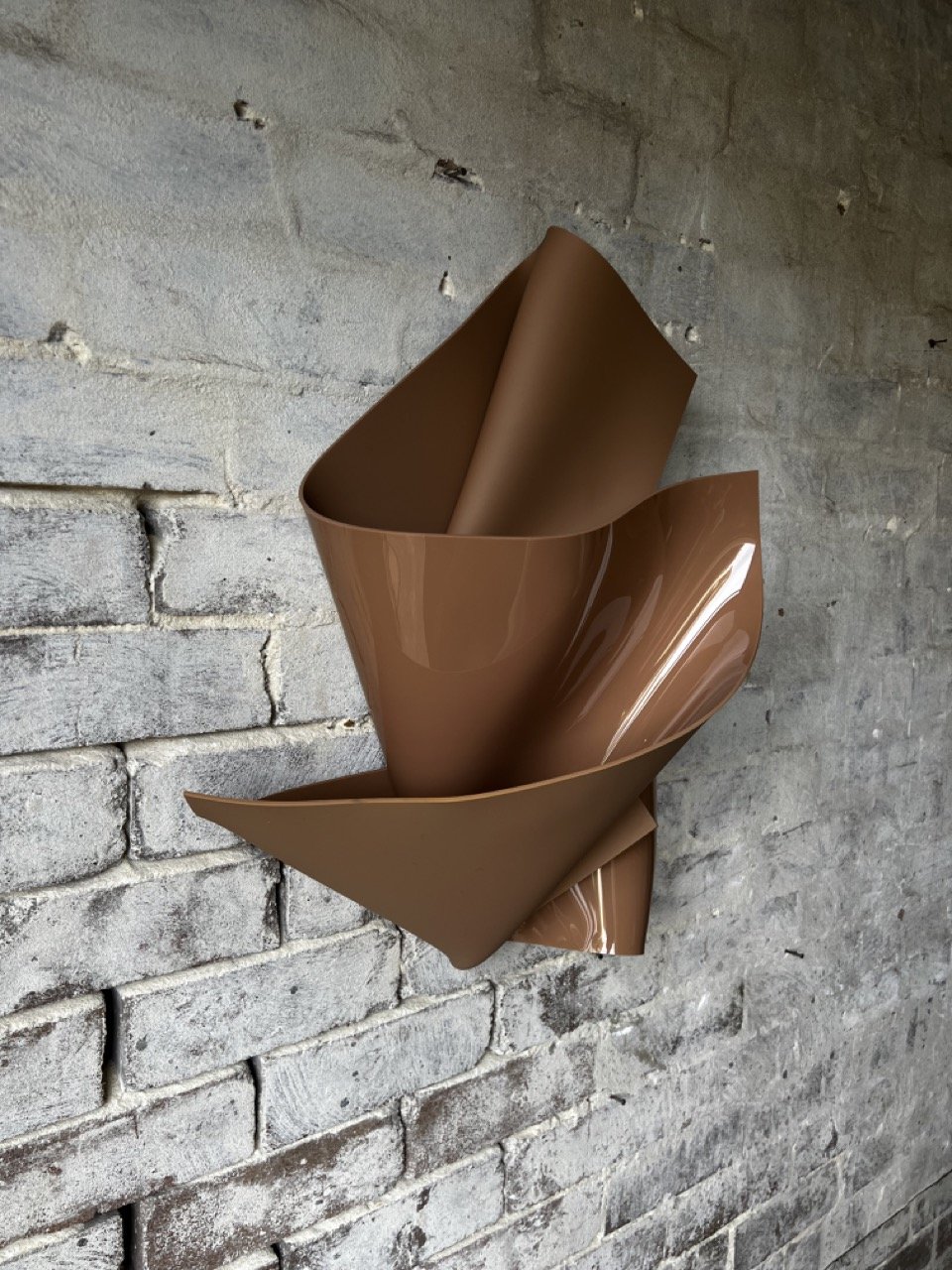 LIGHT TERRACOTTA #09_left view.jpeg
