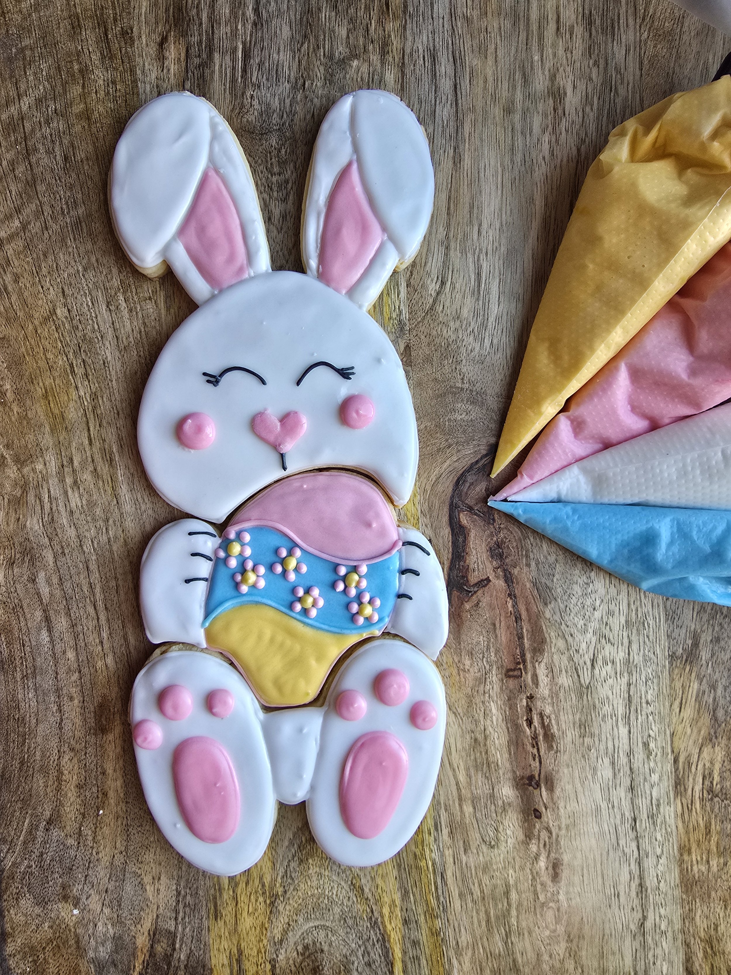 Parent &amp; Me Easter Cookie Decorating Workshop