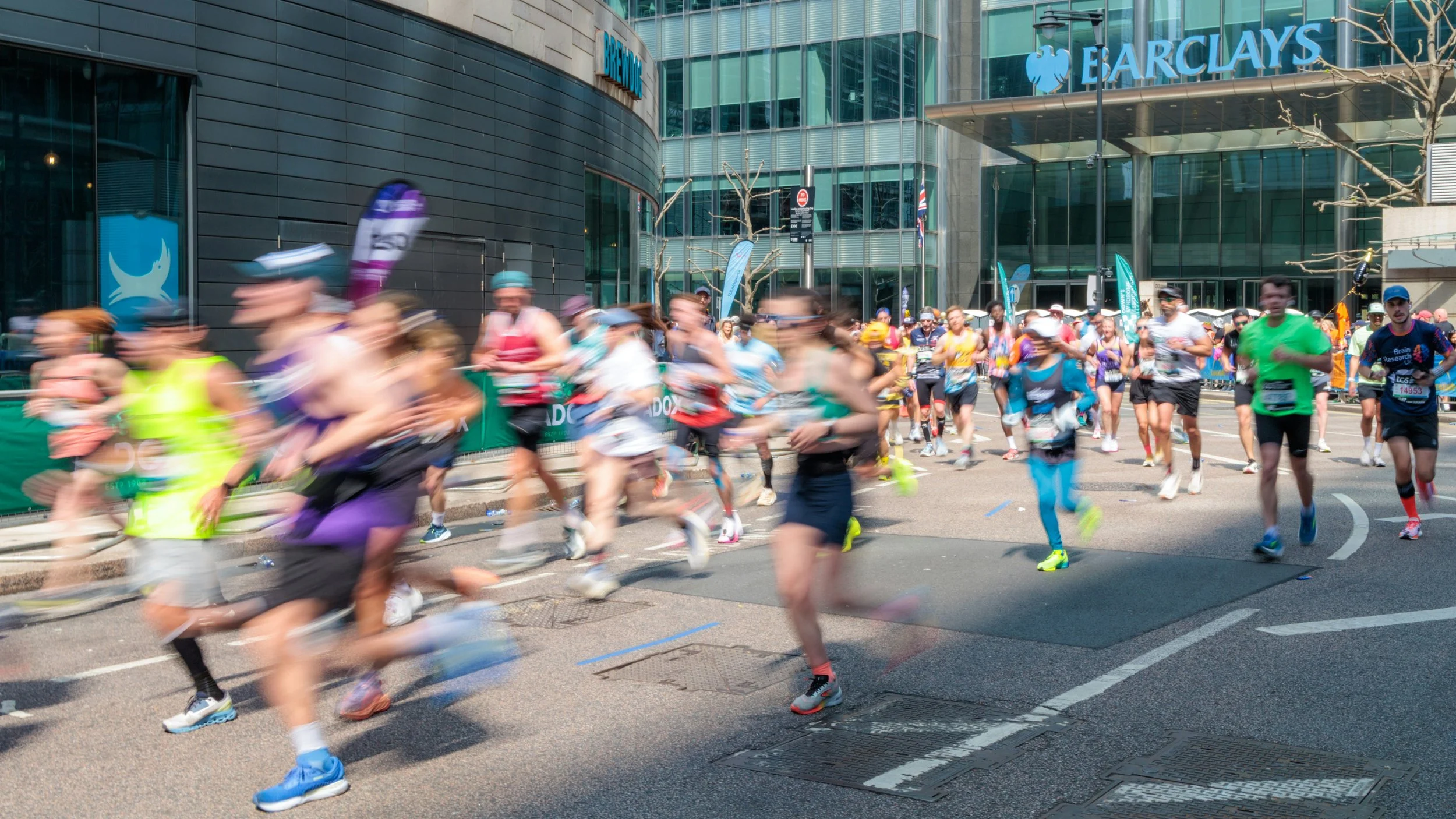 Runners in the London Marathon 2025
