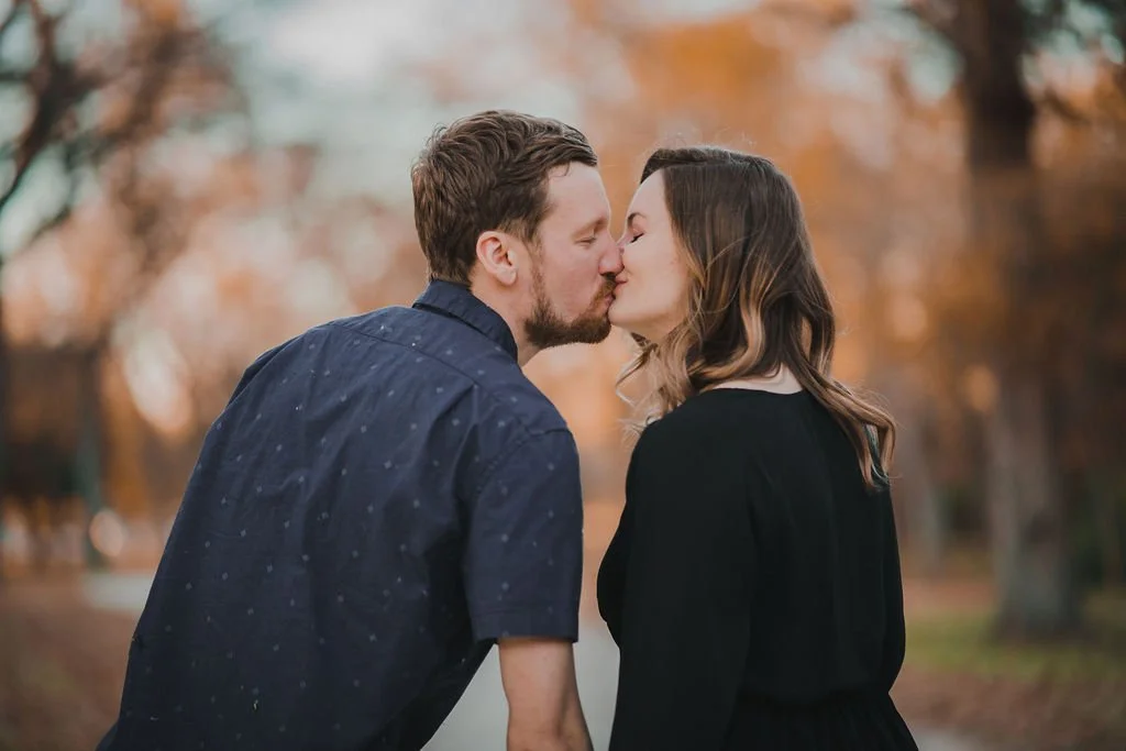 2020-12-10-Drew&JulieEngagementSession-15.jpg