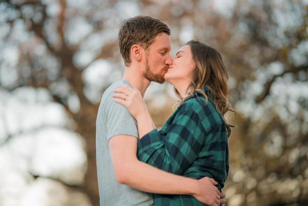 2020-12-10-Drew&JulieEngagementSession-26.jpg