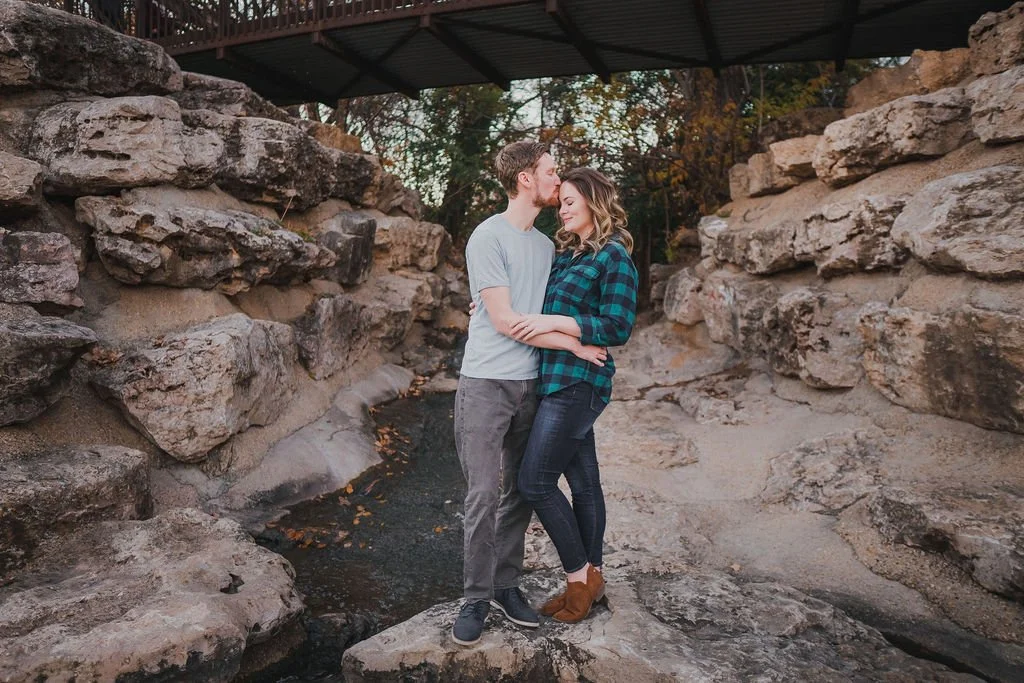 2020-12-10-Drew&JulieEngagementSession-47.jpg
