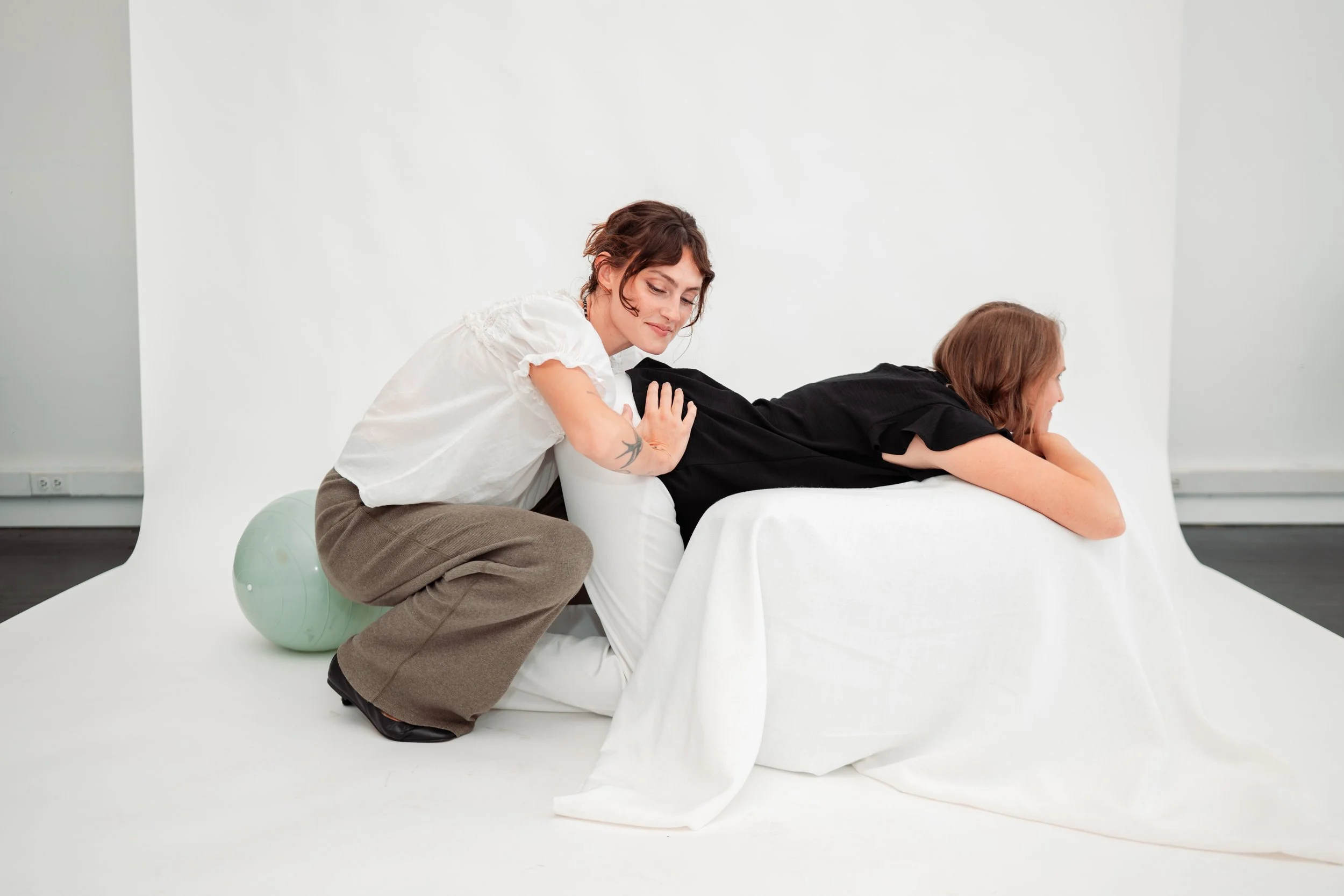 Natural Labor Coping: How to Work With Your Body During Birth