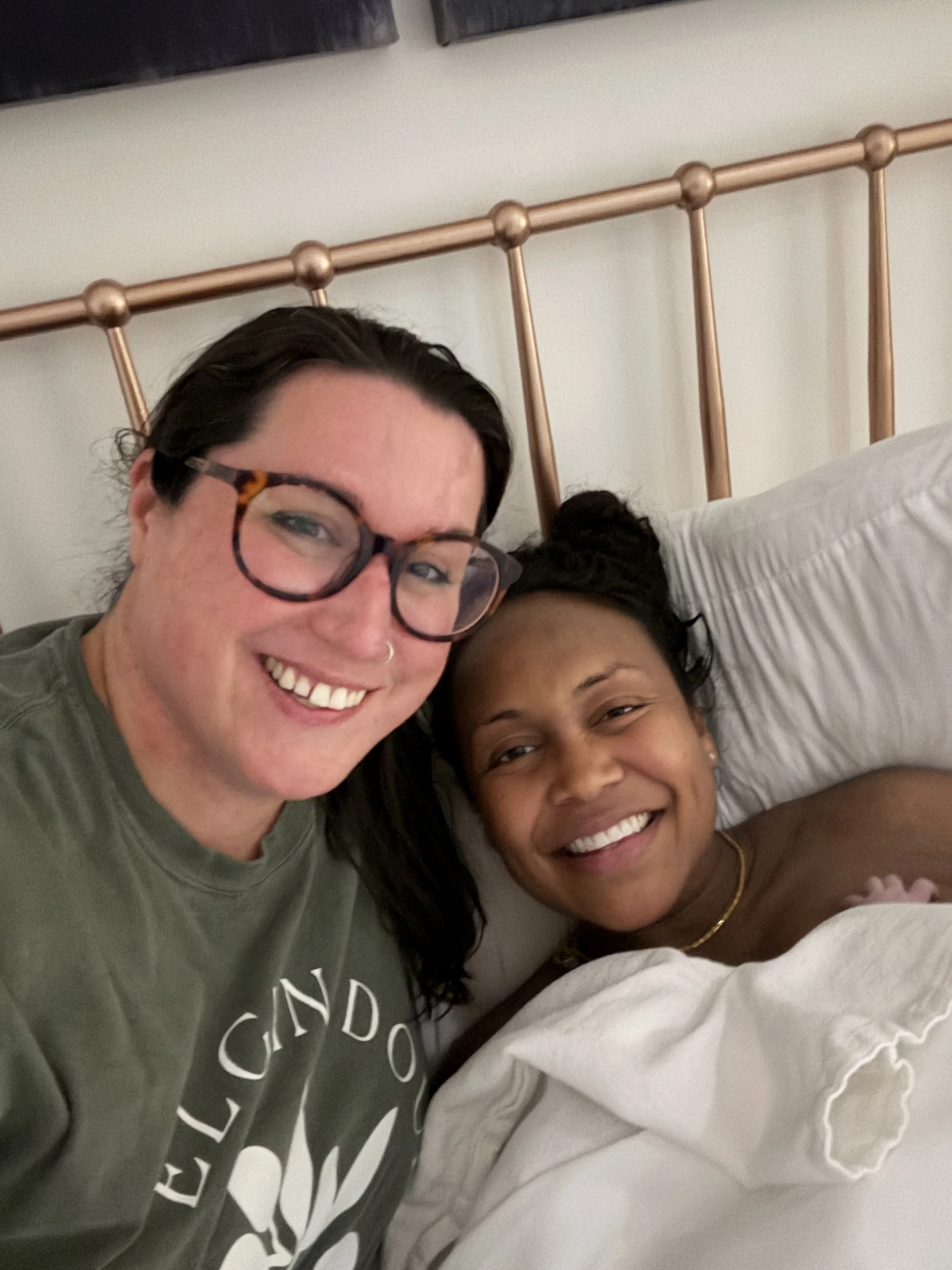 Elgin Doula founder- Lexi Zuo, smiling with a birth center client.