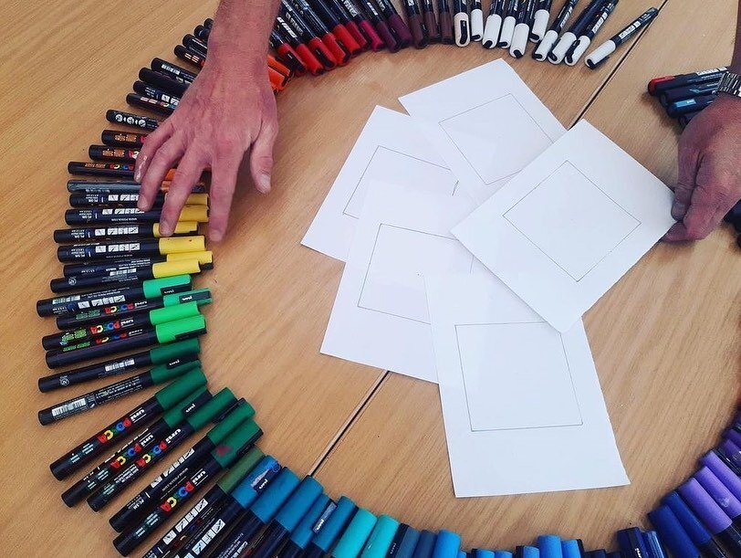 Posted @withregram &bull; @artsuhbw 

Today a bench transformation is starting! Artist Luke Palmer @collaborativepaintinguk is holding a drop in session with @uhbwNHS staff to design and customise an eye-catching picnic bench that will be placed in t